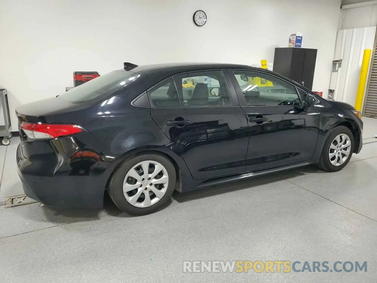 3 fotografías del automóvil dañado 5YFB4MDE6PP045440 TOYOTA COROLLA 2023