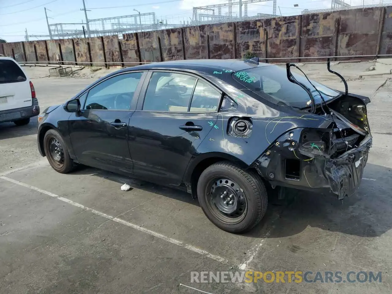 2 fotografías del automóvil dañado 5YFB4MDE6PP047172 TOYOTA COROLLA 2023