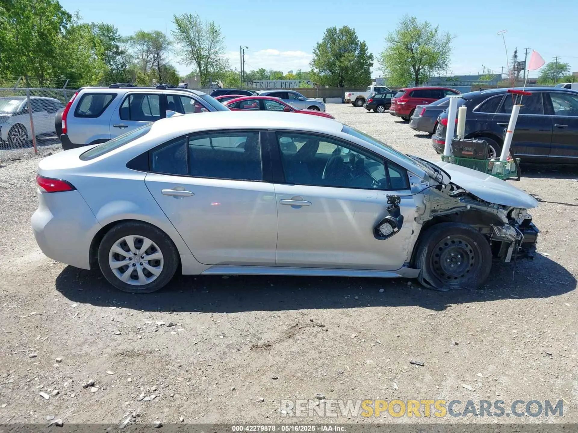 13 fotografías del automóvil dañado 5YFB4MDE6PP064750 TOYOTA COROLLA 2023