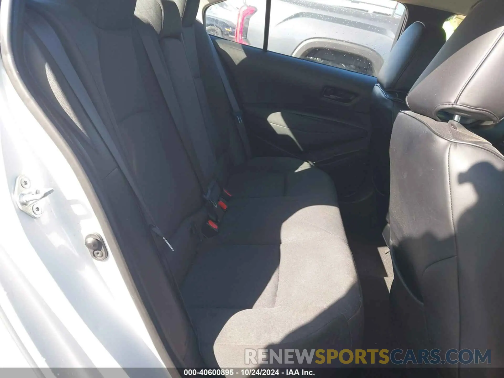 8 fotografías del automóvil dañado 5YFB4MDE6PP077093 TOYOTA COROLLA 2023