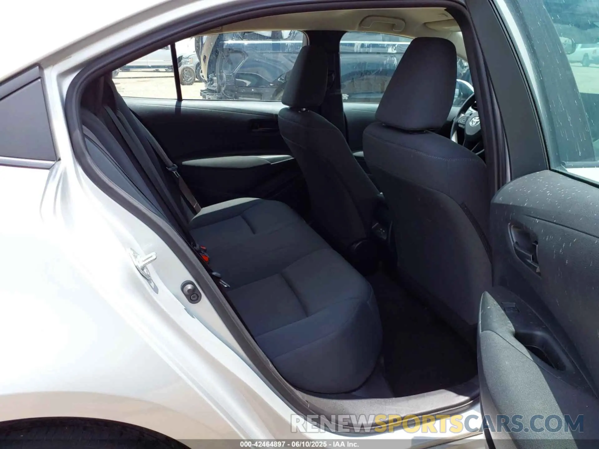 8 fotografías del automóvil dañado 5YFB4MDE7PP013886 TOYOTA COROLLA 2023
