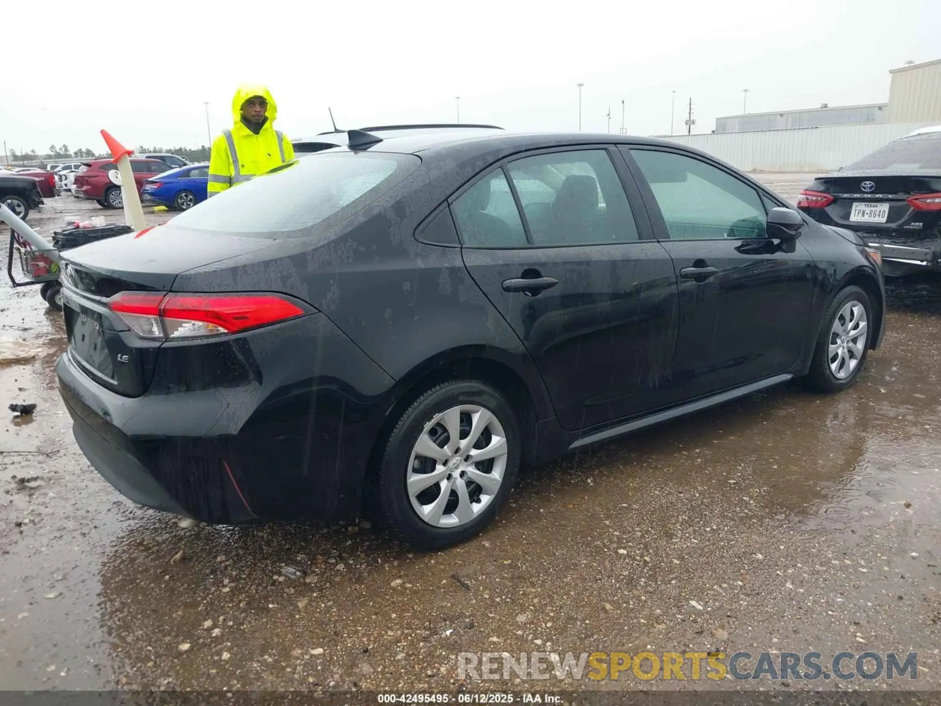 4 fotografías del automóvil dañado 5YFB4MDE7PP022099 TOYOTA COROLLA 2023