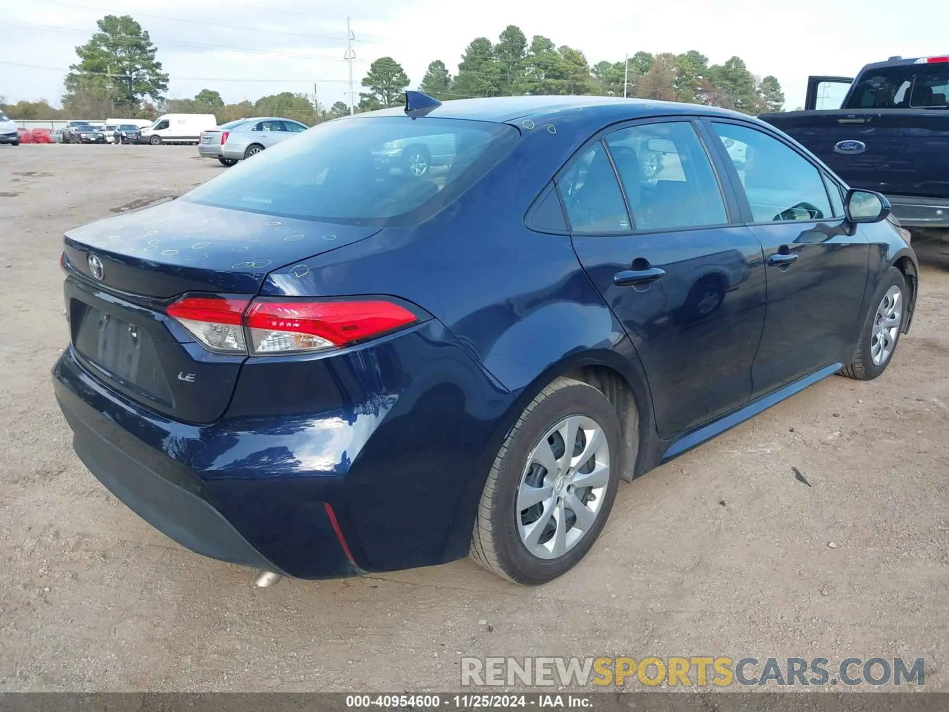 4 fotografías del automóvil dañado 5YFB4MDE7PP027531 TOYOTA COROLLA 2023