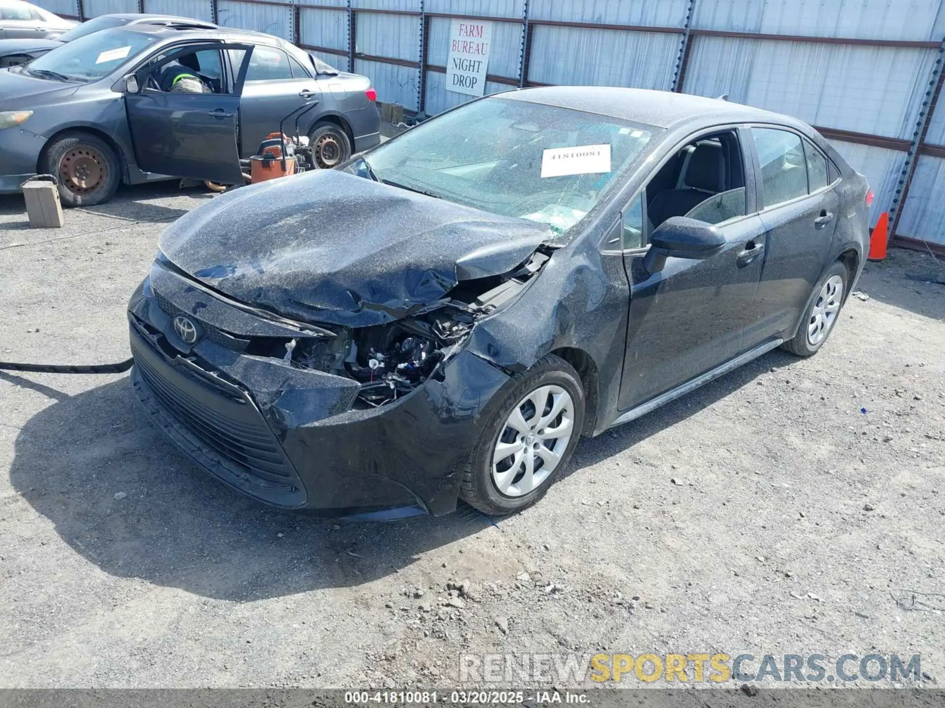 2 fotografías del automóvil dañado 5YFB4MDE7PP028548 TOYOTA COROLLA 2023