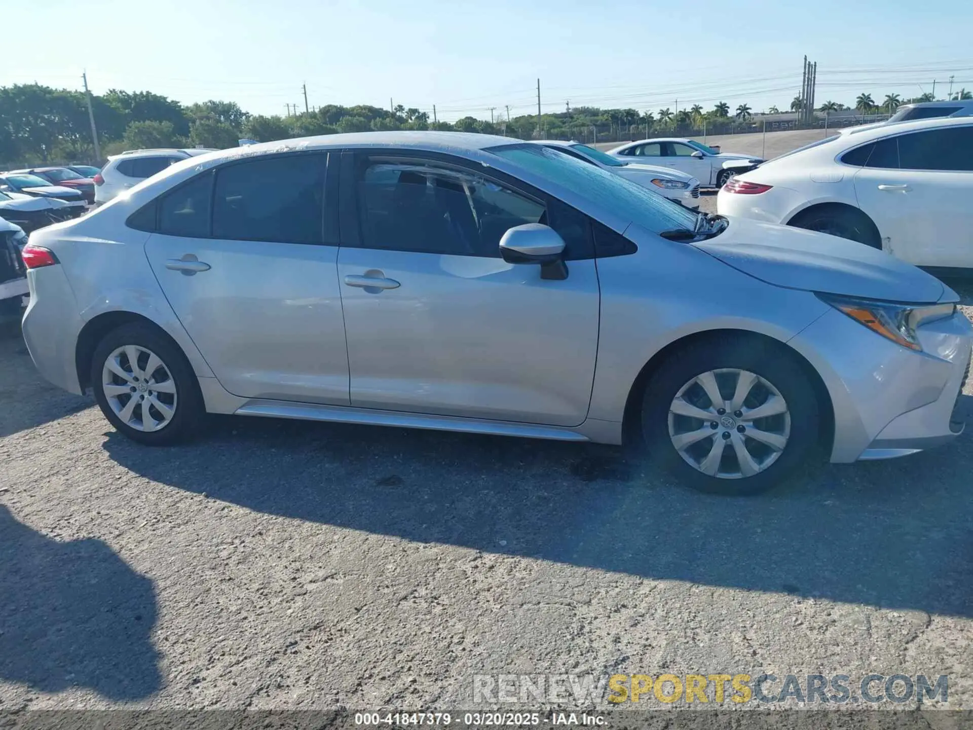 13 fotografías del automóvil dañado 5YFB4MDE7PP033328 TOYOTA COROLLA 2023