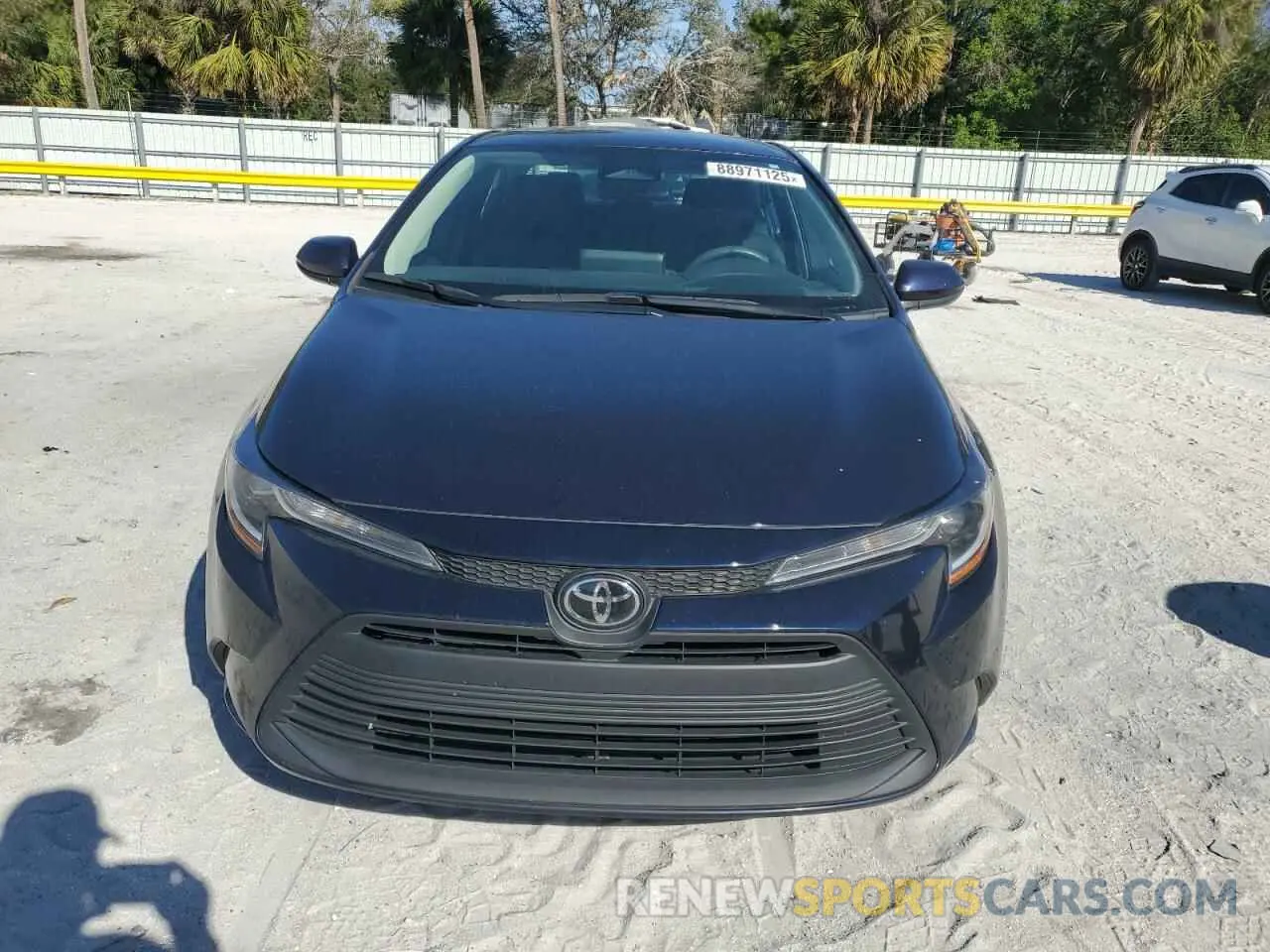 5 fotografías del automóvil dañado 5YFB4MDE7PP044619 TOYOTA COROLLA 2023