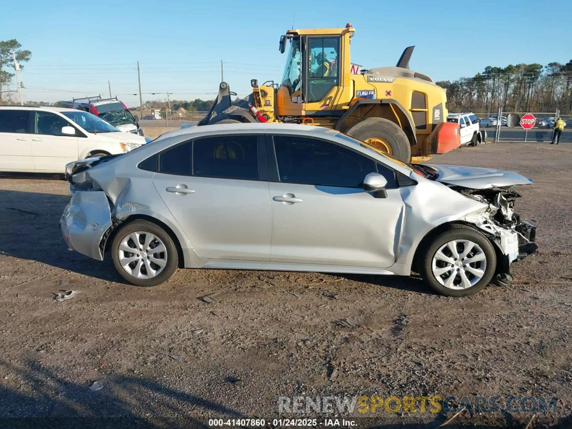 13 fotografías del automóvil dañado 5YFB4MDE7PP048430 TOYOTA COROLLA 2023