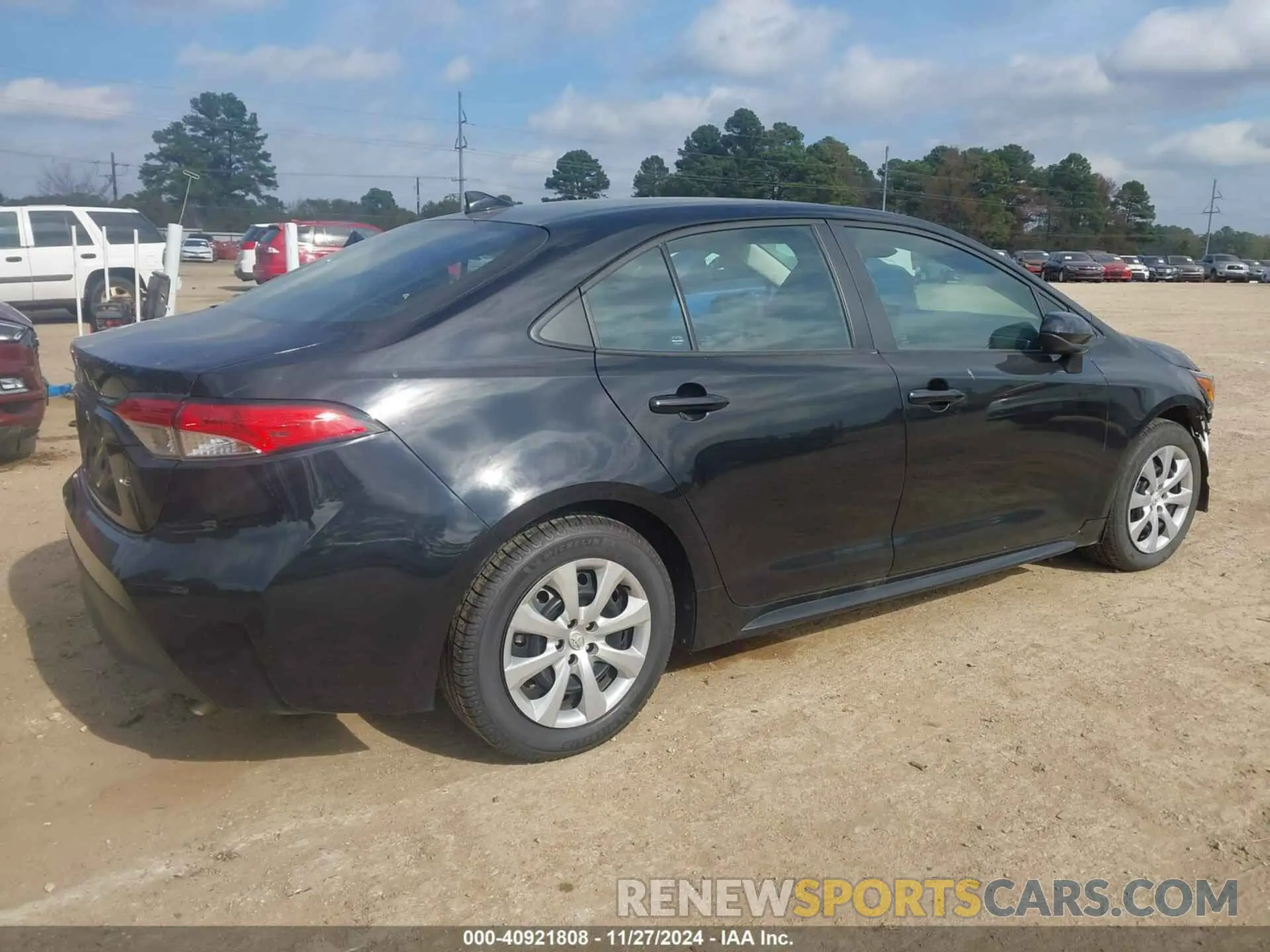 4 fotografías del automóvil dañado 5YFB4MDE7PP068550 TOYOTA COROLLA 2023