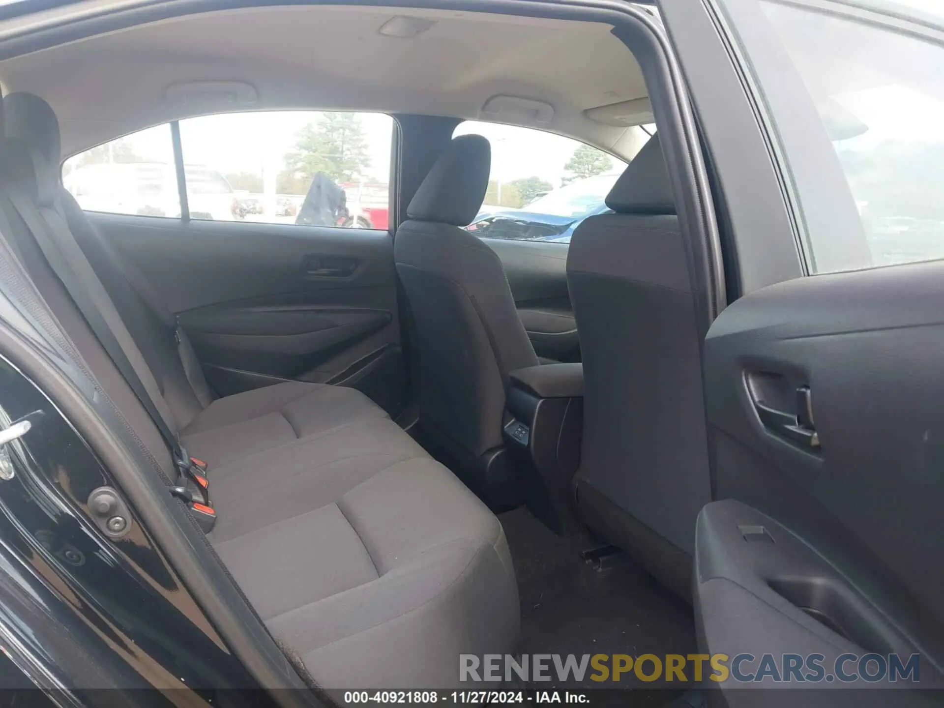 8 fotografías del automóvil dañado 5YFB4MDE7PP068550 TOYOTA COROLLA 2023