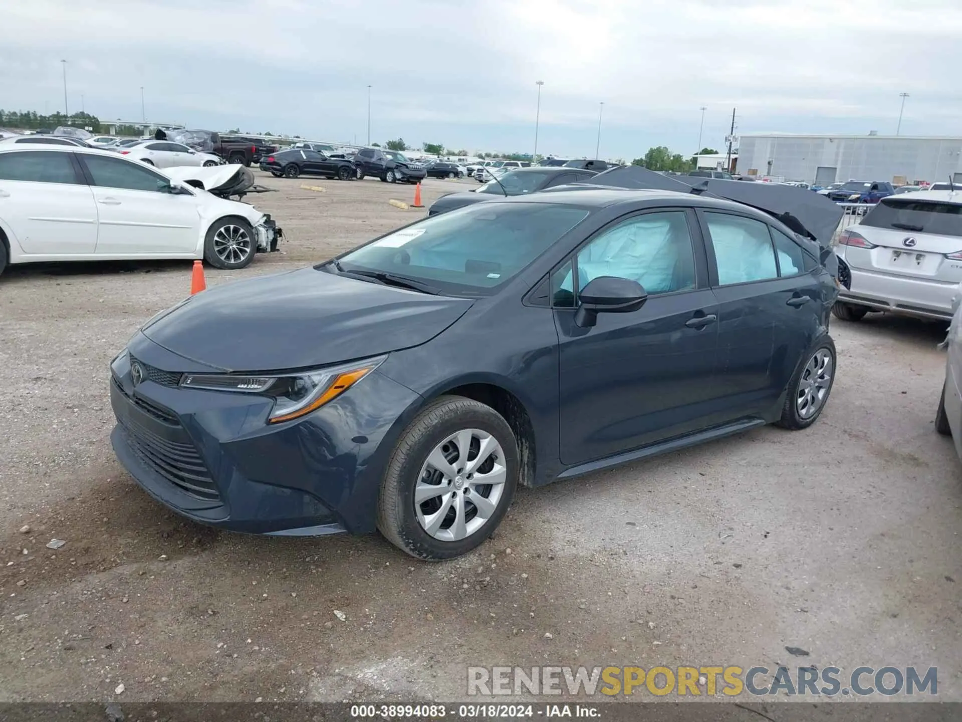 2 fotografías del automóvil dañado 5YFB4MDE8PP020488 TOYOTA COROLLA 2023