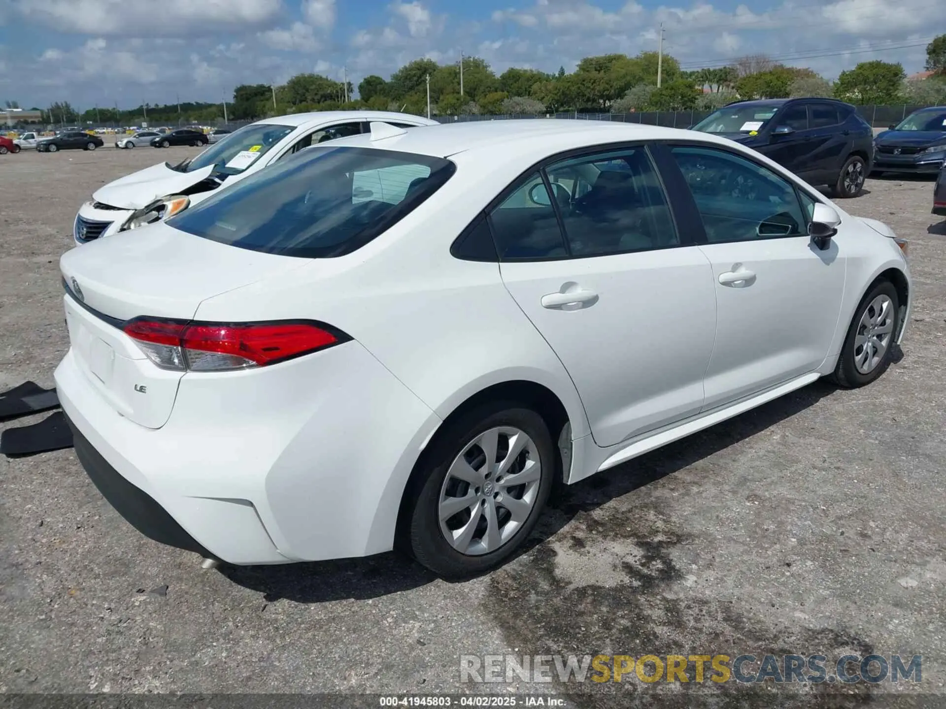 4 fotografías del automóvil dañado 5YFB4MDE8PP037615 TOYOTA COROLLA 2023