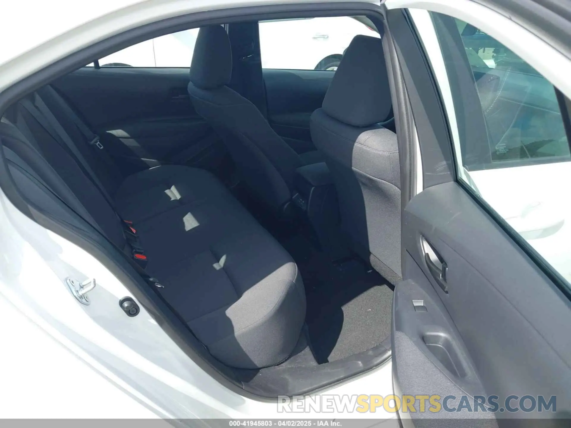 8 fotografías del automóvil dañado 5YFB4MDE8PP037615 TOYOTA COROLLA 2023