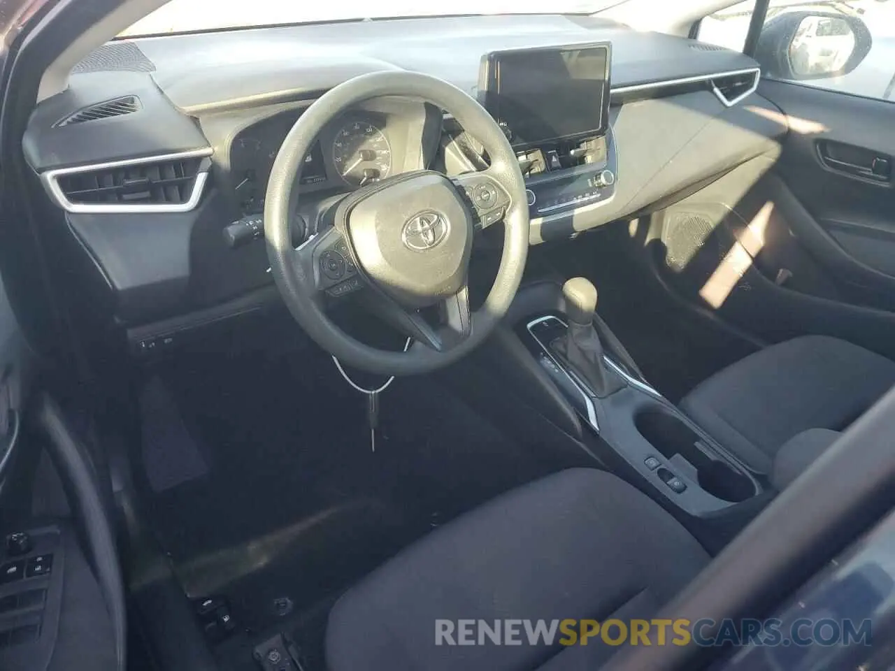 8 fotografías del automóvil dañado 5YFB4MDE8PP040496 TOYOTA COROLLA 2023