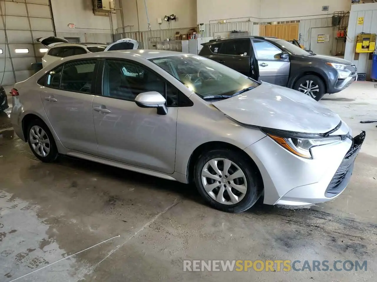 4 fotografías del automóvil dañado 5YFB4MDE8PP066628 TOYOTA COROLLA 2023