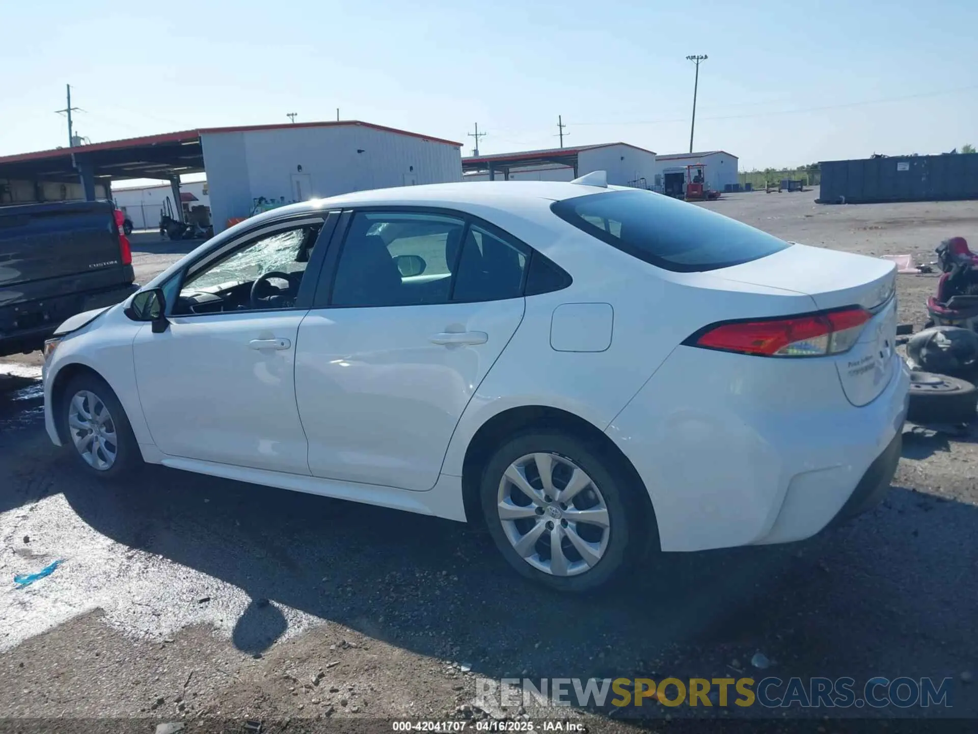 14 fotografías del automóvil dañado 5YFB4MDE8PP069156 TOYOTA COROLLA 2023