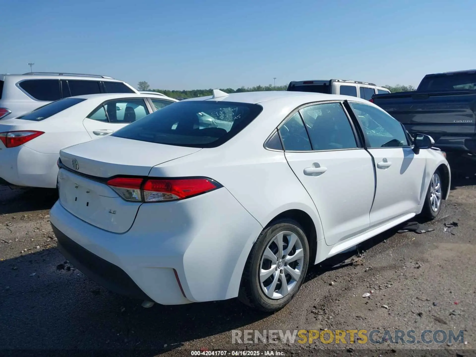4 fotografías del automóvil dañado 5YFB4MDE8PP069156 TOYOTA COROLLA 2023
