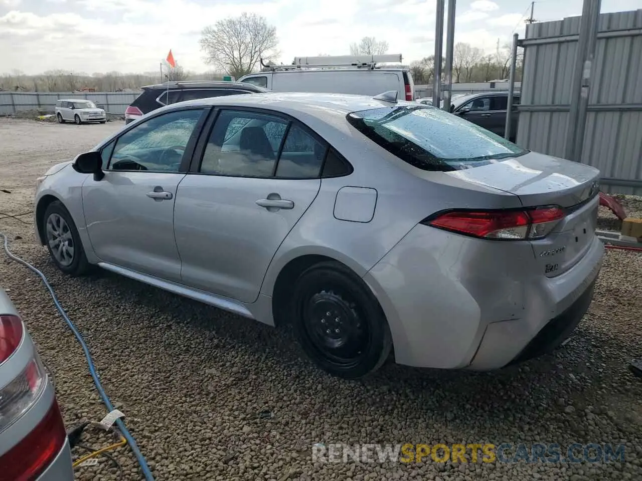 2 fotografías del automóvil dañado 5YFB4MDE9PP002226 TOYOTA COROLLA 2023