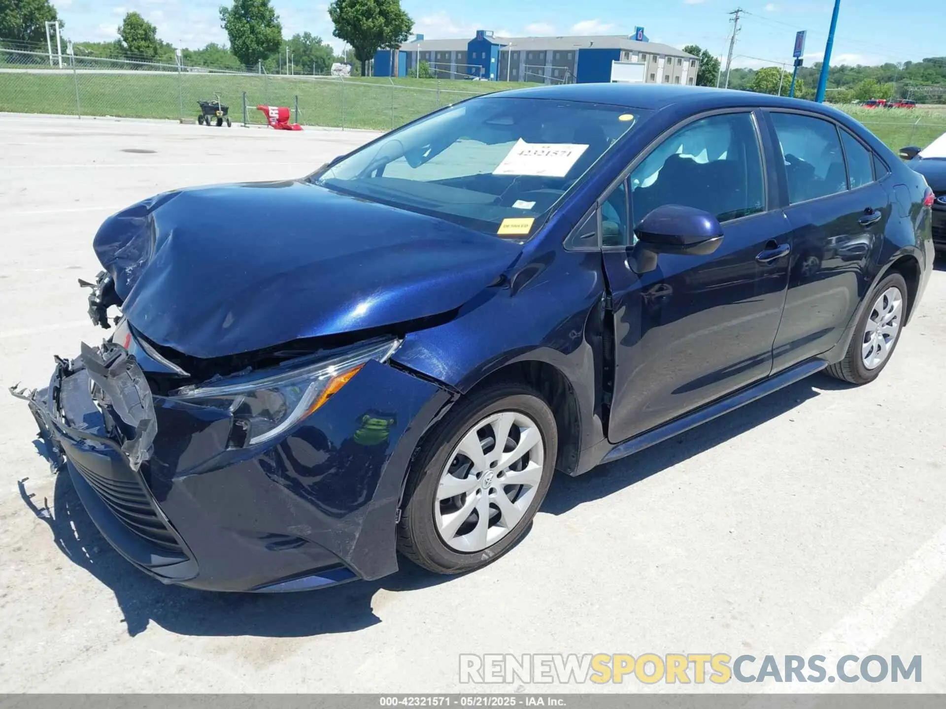 2 fotografías del automóvil dañado 5YFB4MDE9PP056769 TOYOTA COROLLA 2023