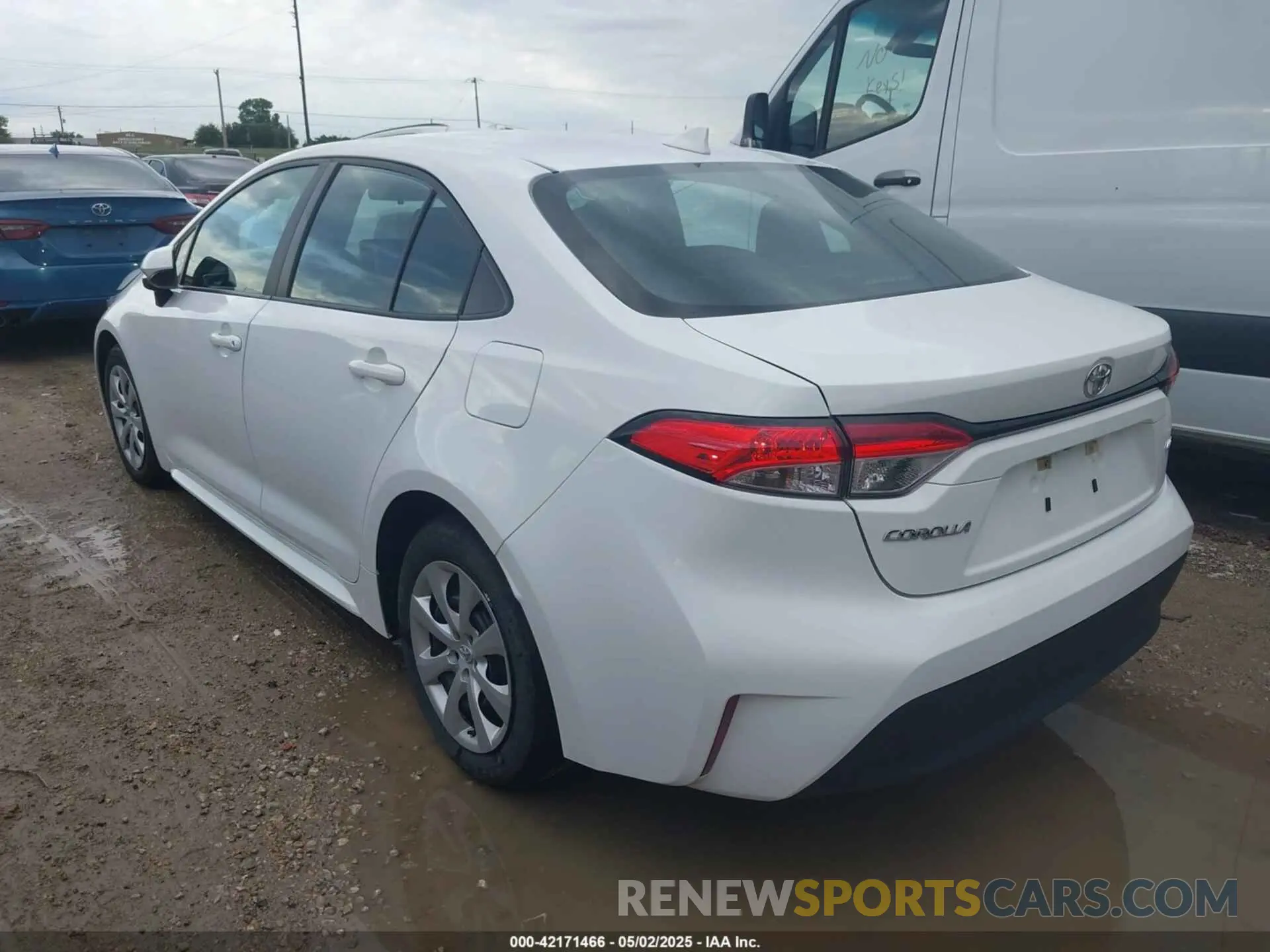 3 fotografías del automóvil dañado 5YFB4MDE9PP063267 TOYOTA COROLLA 2023