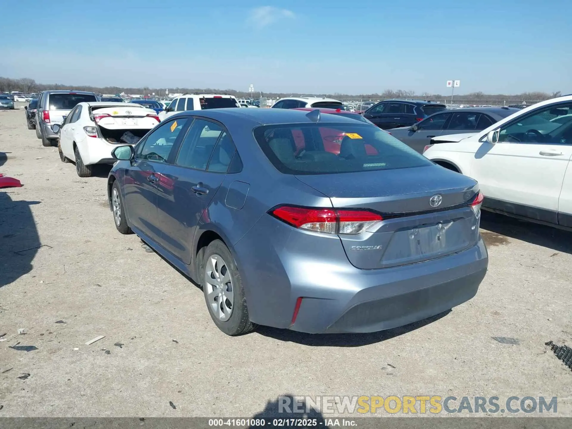 3 fotografías del automóvil dañado 5YFB4MDEXPP014644 TOYOTA COROLLA 2023