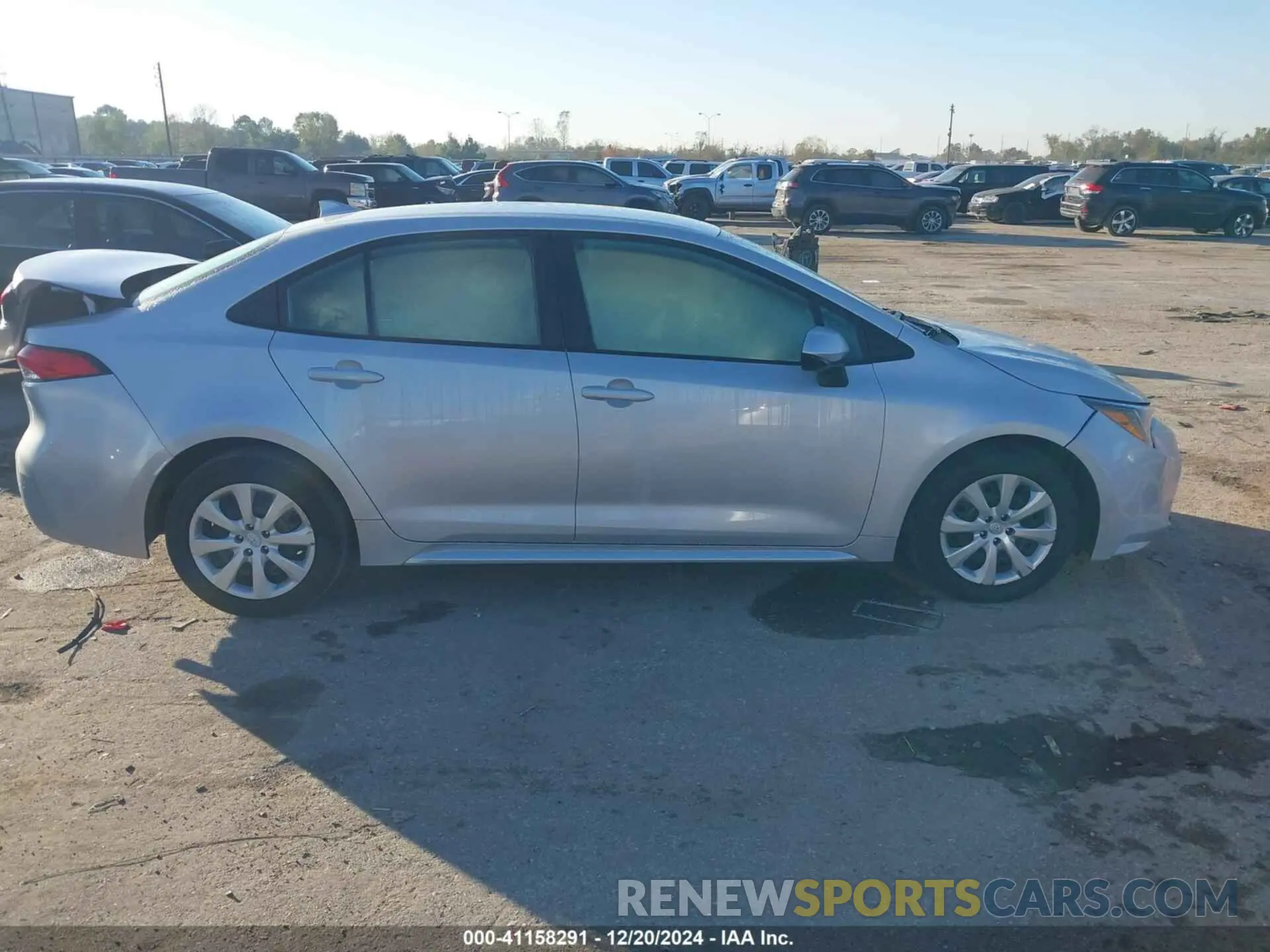 14 fotografías del automóvil dañado 5YFB4MDEXPP016815 TOYOTA COROLLA 2023
