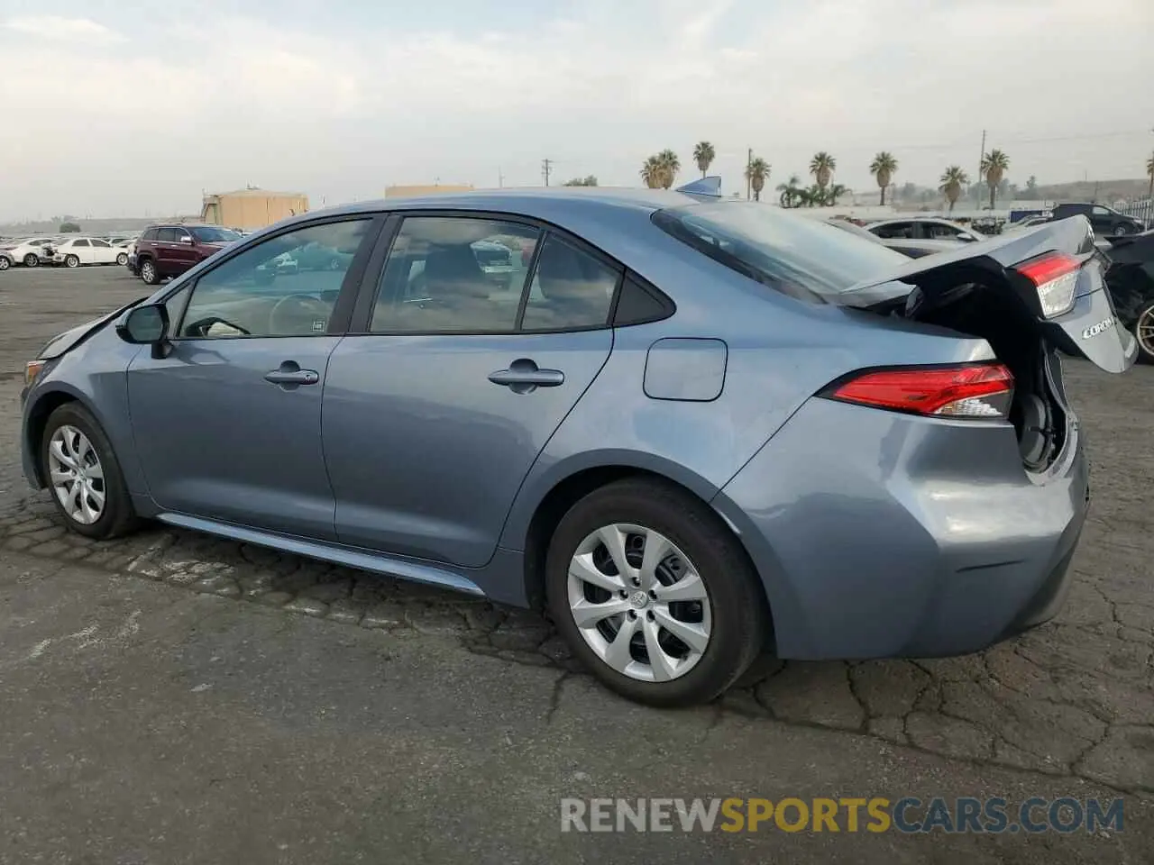 2 fotografías del automóvil dañado 5YFB4MDEXPP037583 TOYOTA COROLLA 2023