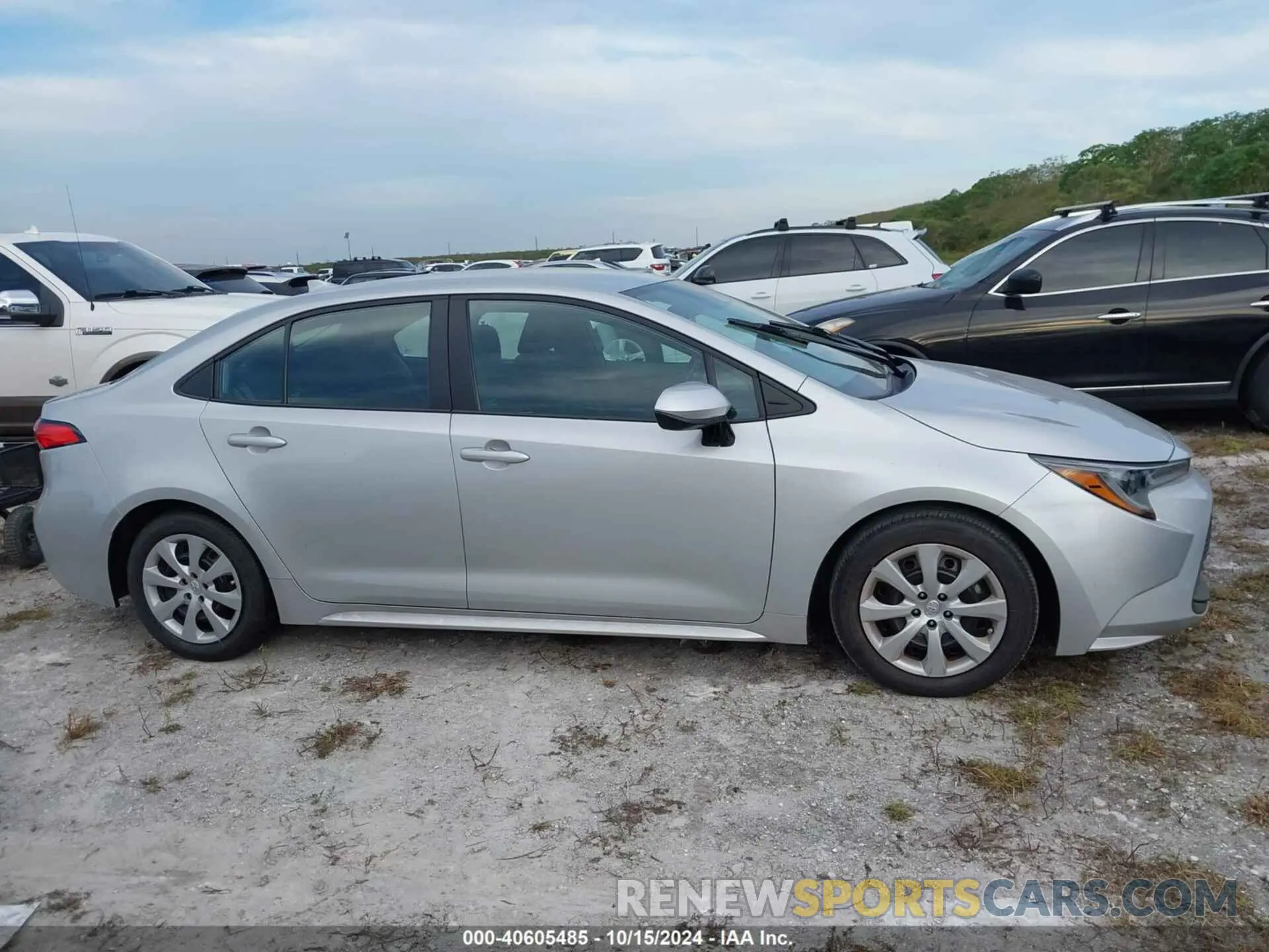 13 fotografías del automóvil dañado 5YFB4MDEXPP051953 TOYOTA COROLLA 2023