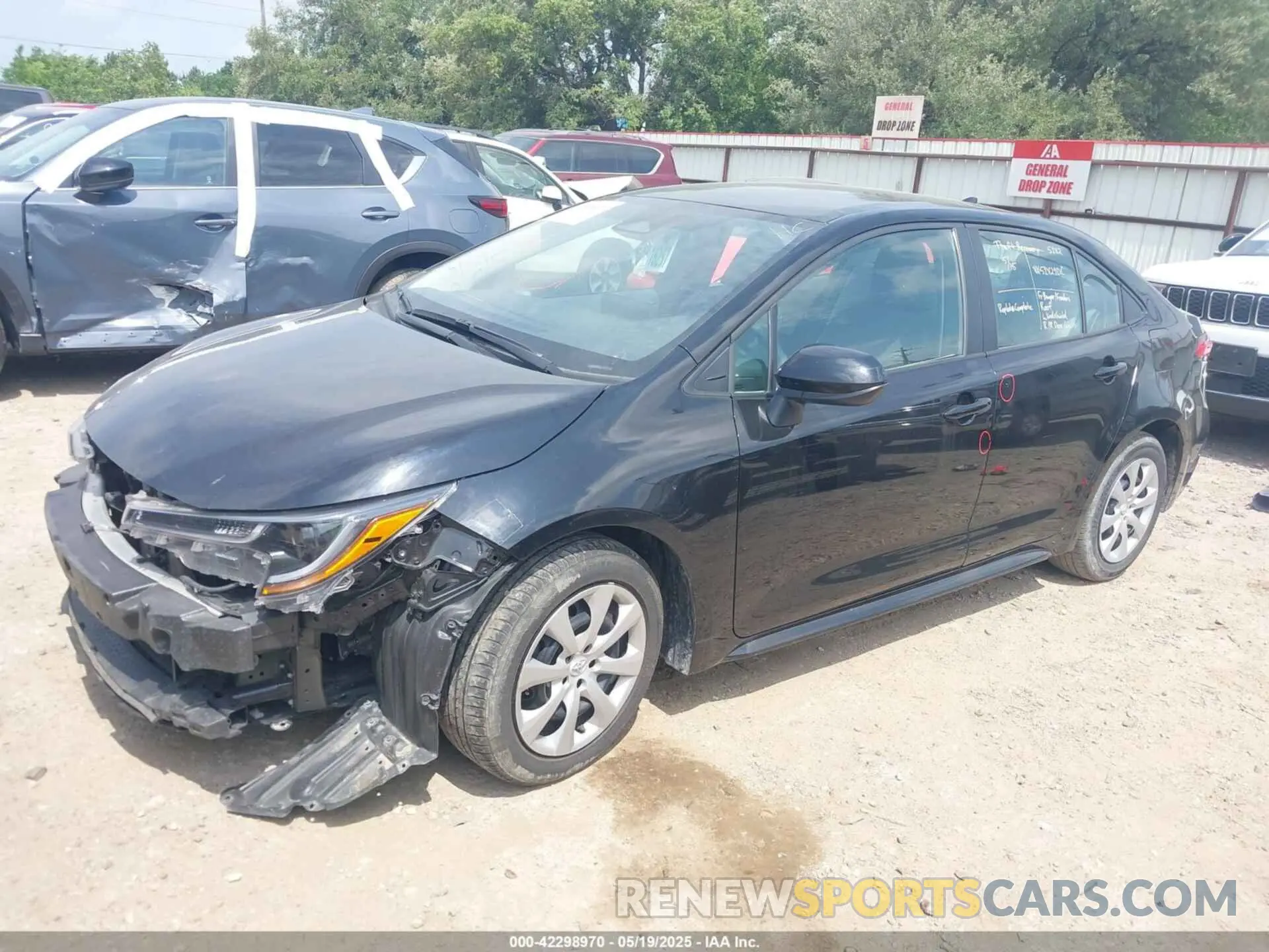 2 fotografías del automóvil dañado 5YFB4MDEXPP057199 TOYOTA COROLLA 2023