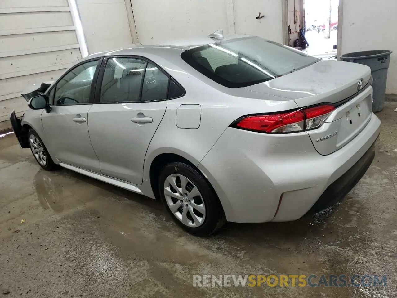 2 fotografías del automóvil dañado 5YFB4MDEXPP070065 TOYOTA COROLLA 2023