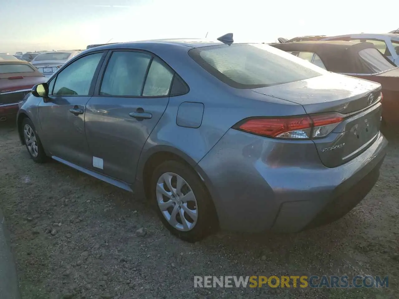 2 fotografías del automóvil dañado 5YFB4MDEXPP075833 TOYOTA COROLLA 2023