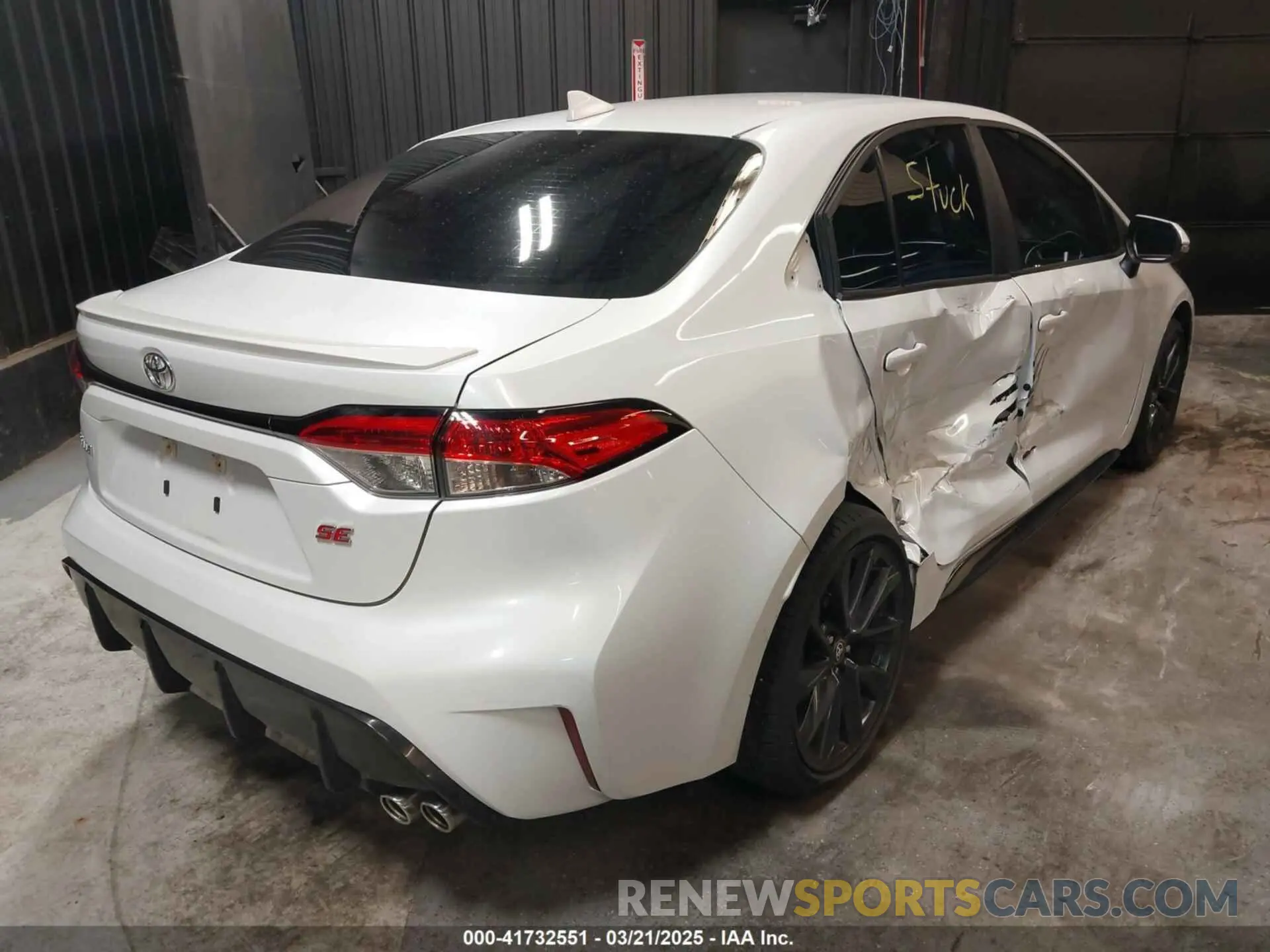 4 fotografías del automóvil dañado 5YFP4MCE0PP151910 TOYOTA COROLLA 2023