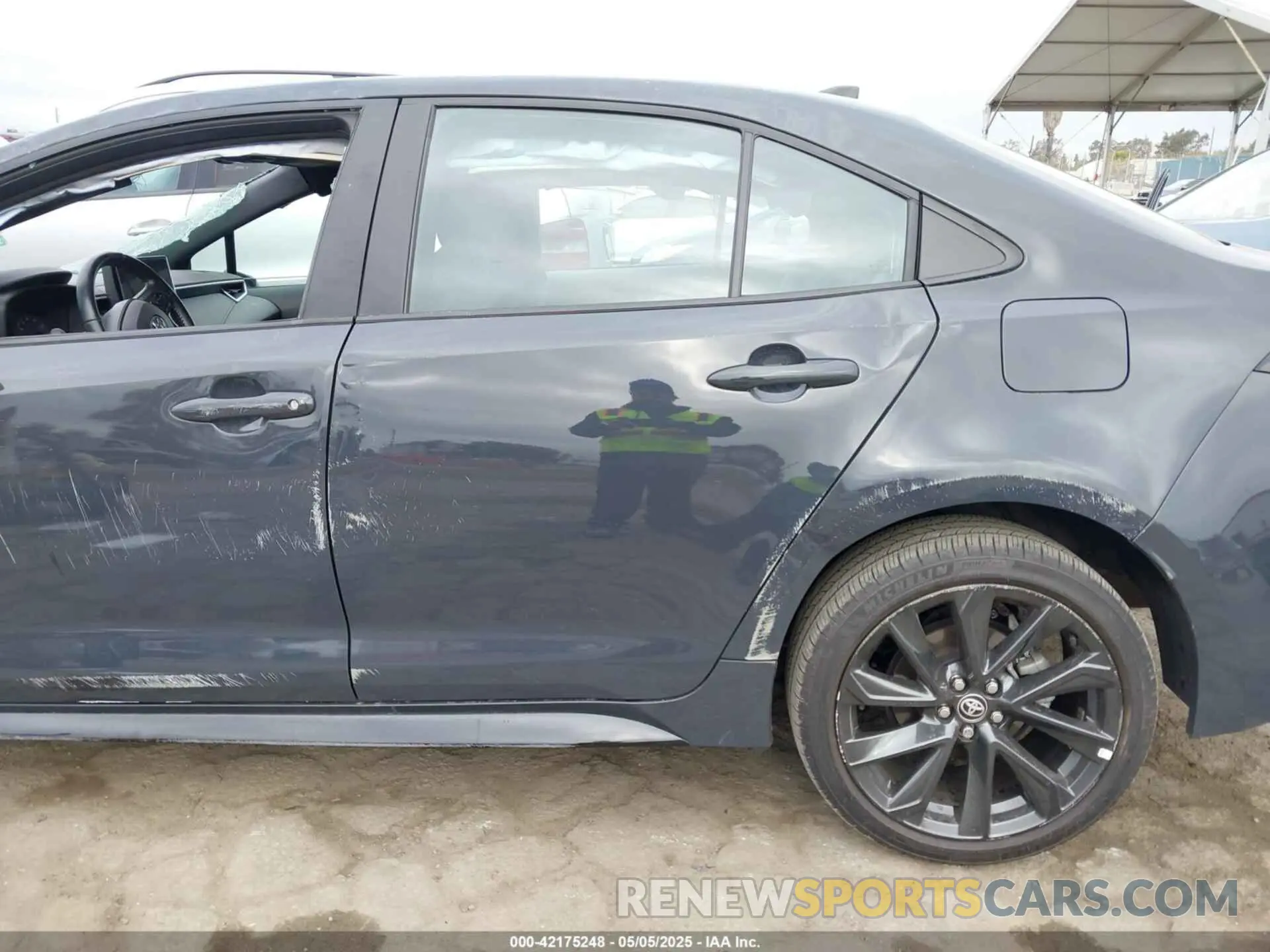 17 fotografías del automóvil dañado 5YFP4MCE1PP164486 TOYOTA COROLLA 2023
