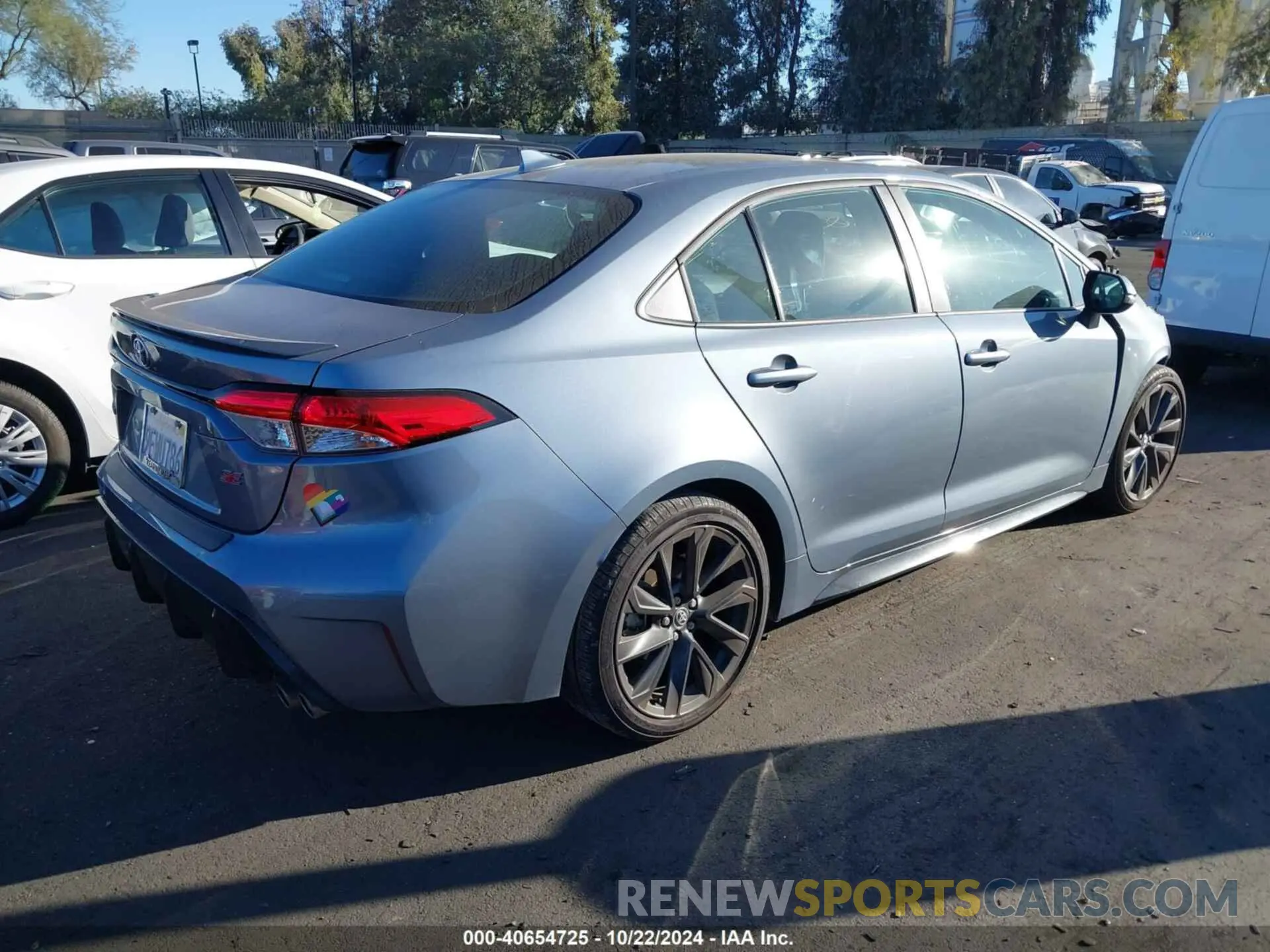 4 fotografías del automóvil dañado 5YFP4MCE2PP151553 TOYOTA COROLLA 2023