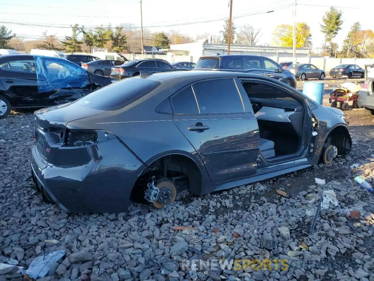 3 fotografías del automóvil dañado 5YFP4MCE6PP168419 TOYOTA COROLLA 2023