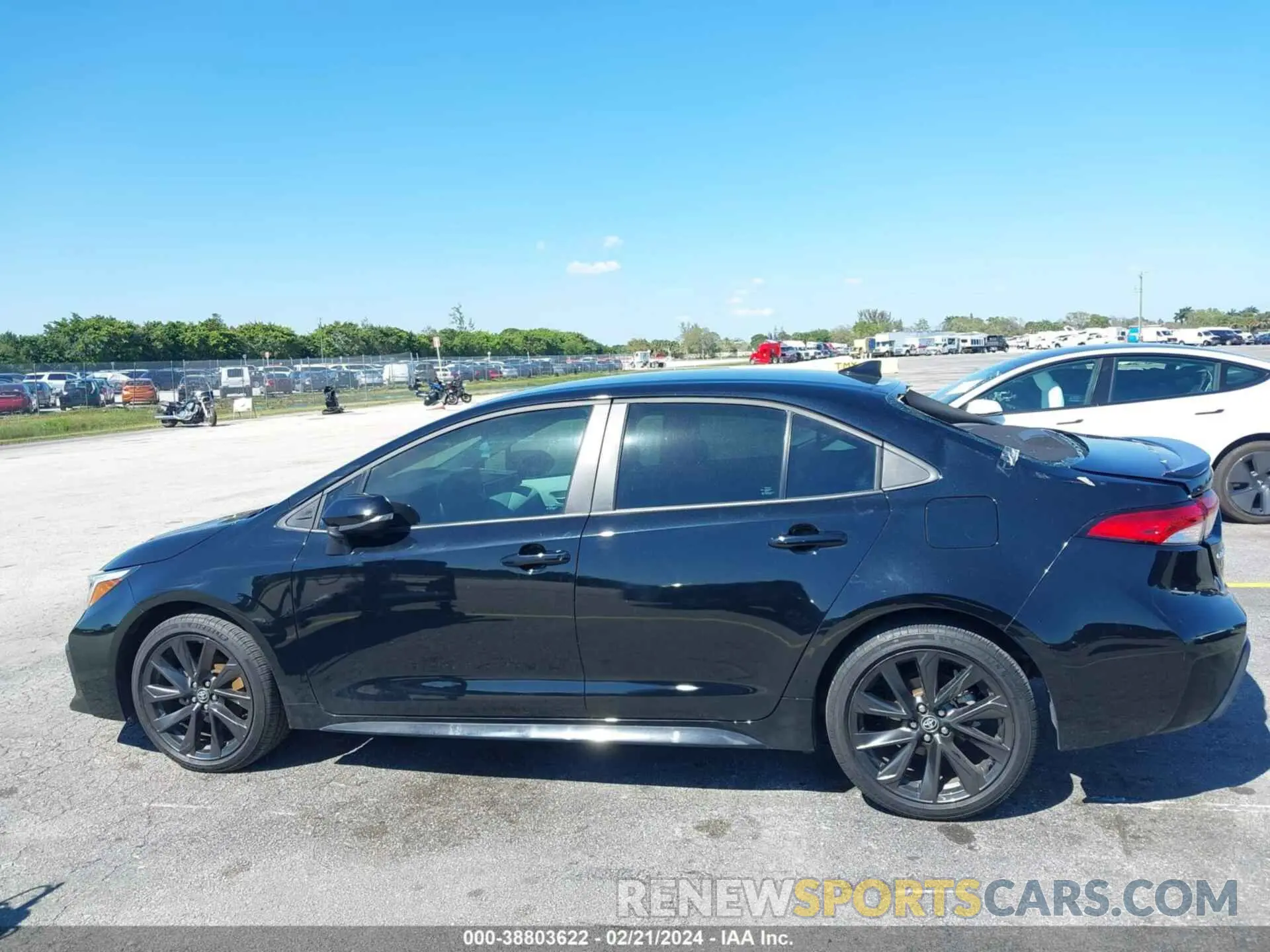 14 fotografías del automóvil dañado 5YFS4MCE1PP141106 TOYOTA COROLLA 2023