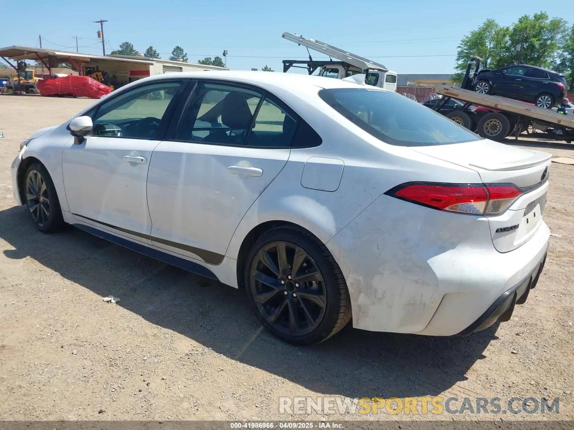 3 fotografías del automóvil dañado 5YFS4MCE1PP162666 TOYOTA COROLLA 2023