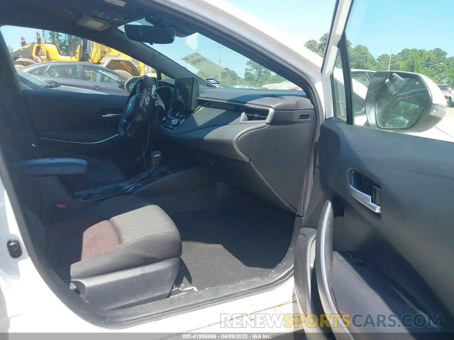 5 fotografías del automóvil dañado 5YFS4MCE1PP162666 TOYOTA COROLLA 2023