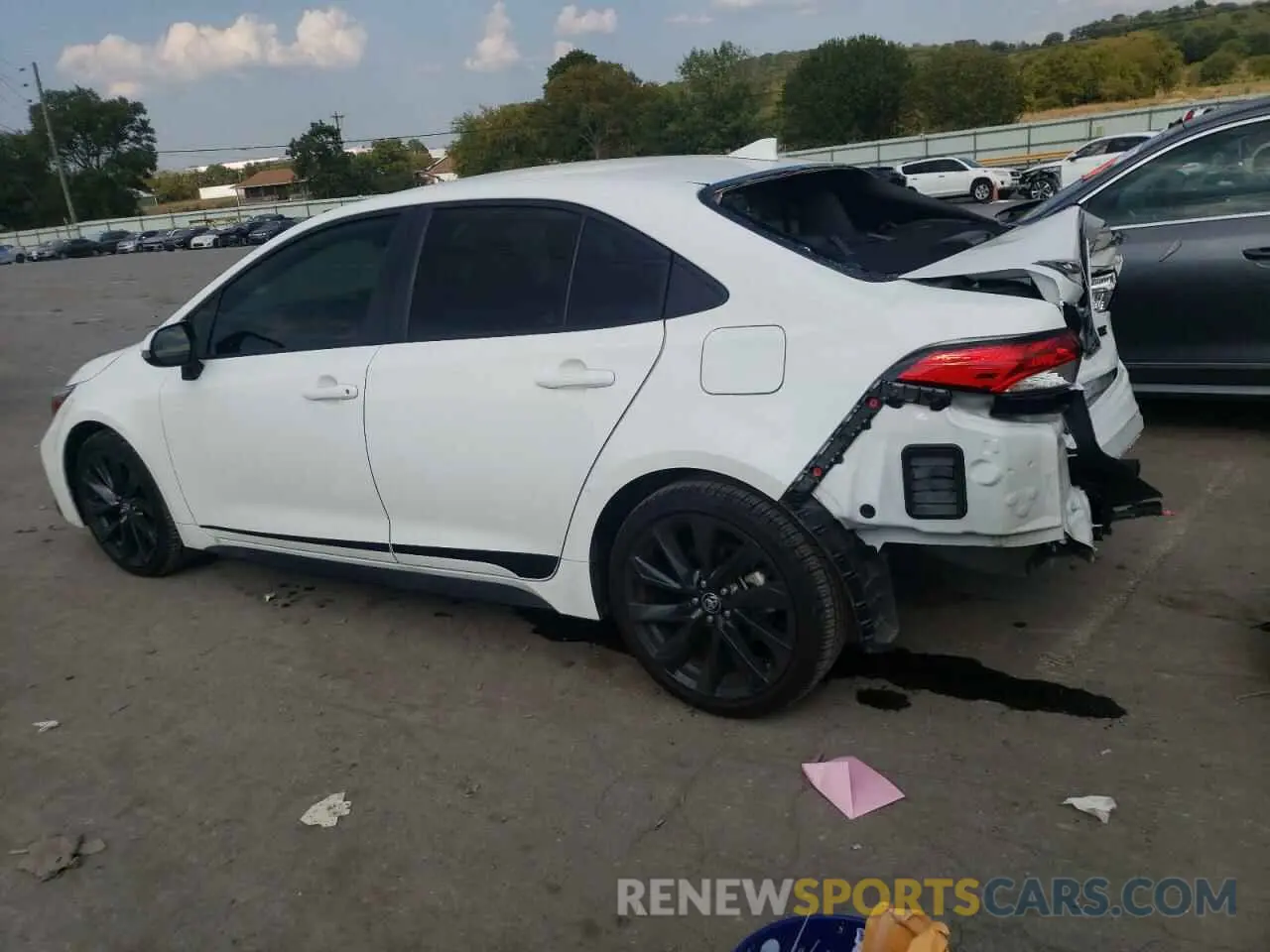 2 fotografías del automóvil dañado 5YFS4MCE2PP166399 TOYOTA COROLLA 2023