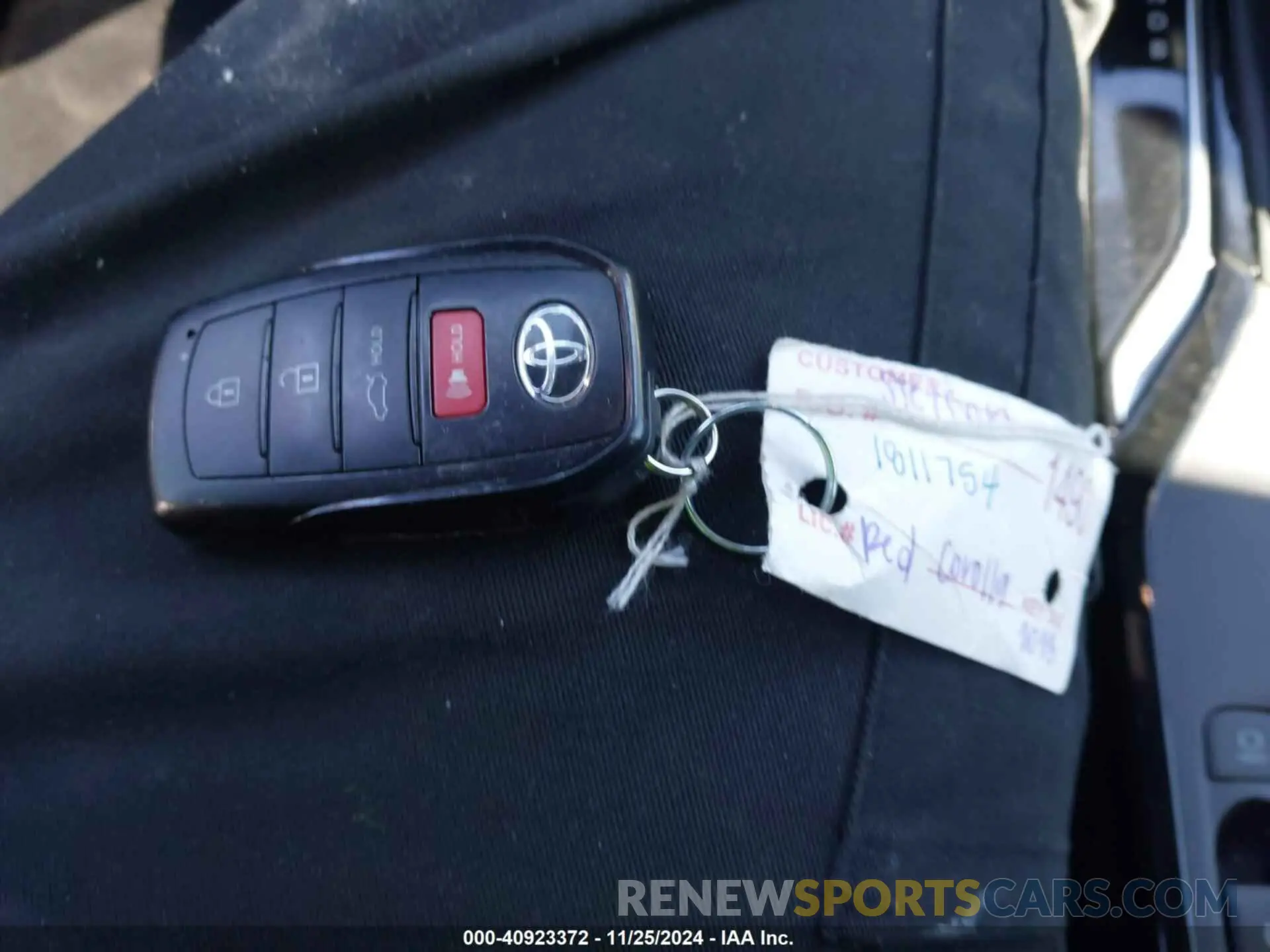 11 fotografías del automóvil dañado 5YFS4MCE3PP155783 TOYOTA COROLLA 2023