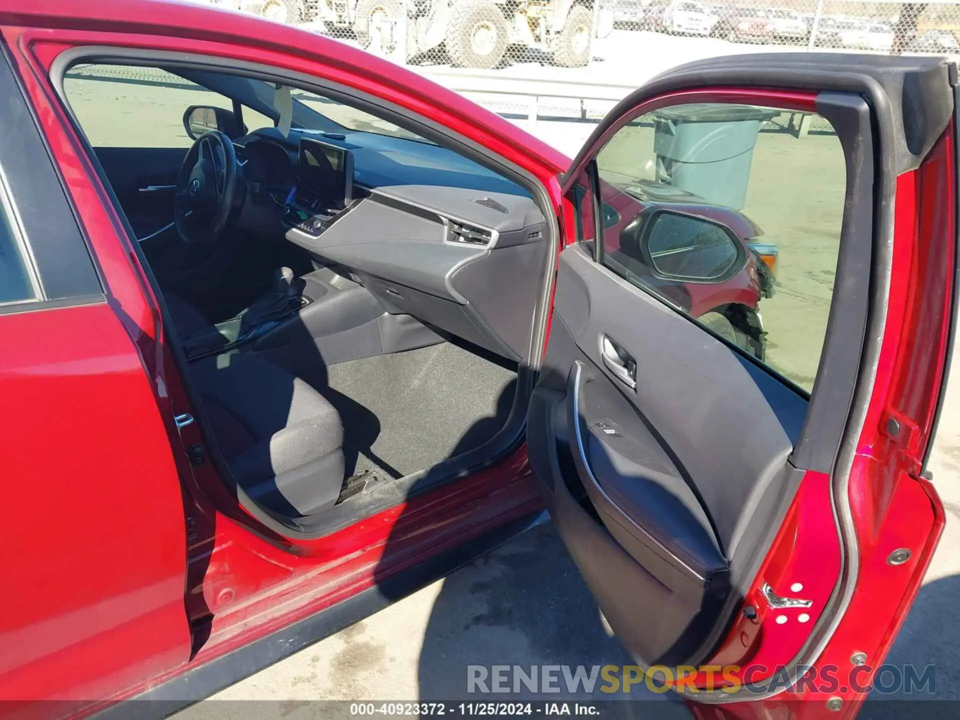 5 fotografías del automóvil dañado 5YFS4MCE3PP155783 TOYOTA COROLLA 2023