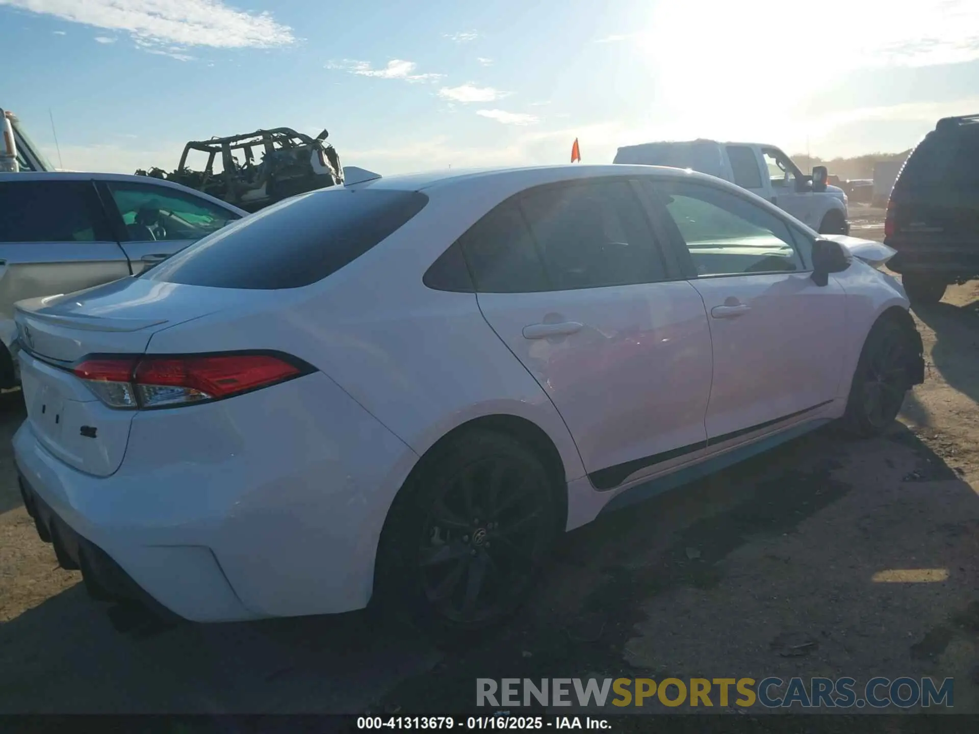 4 fotografías del automóvil dañado 5YFS4MCE4PP139639 TOYOTA COROLLA 2023