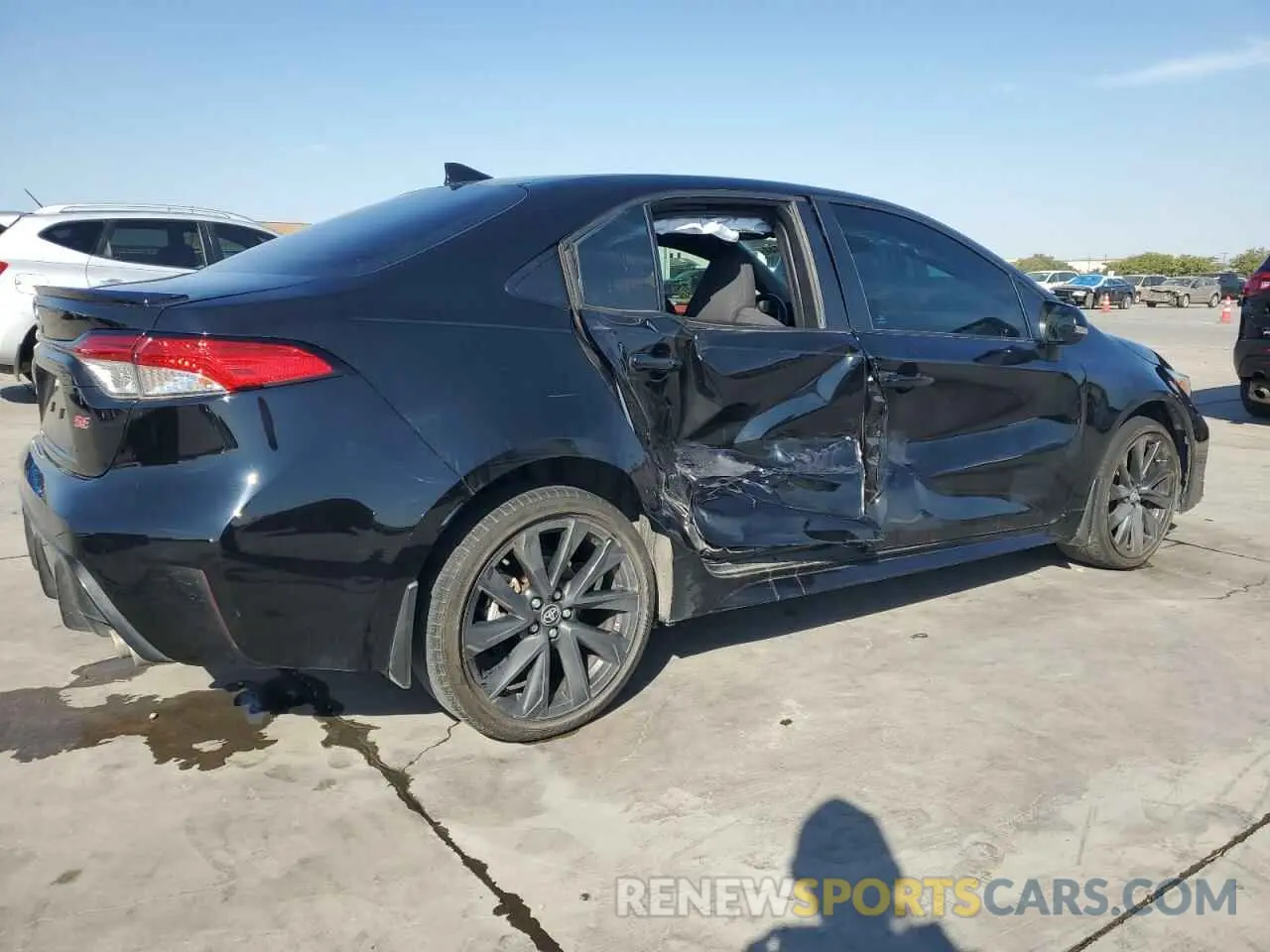 3 fotografías del automóvil dañado 5YFS4MCE6PP141585 TOYOTA COROLLA 2023