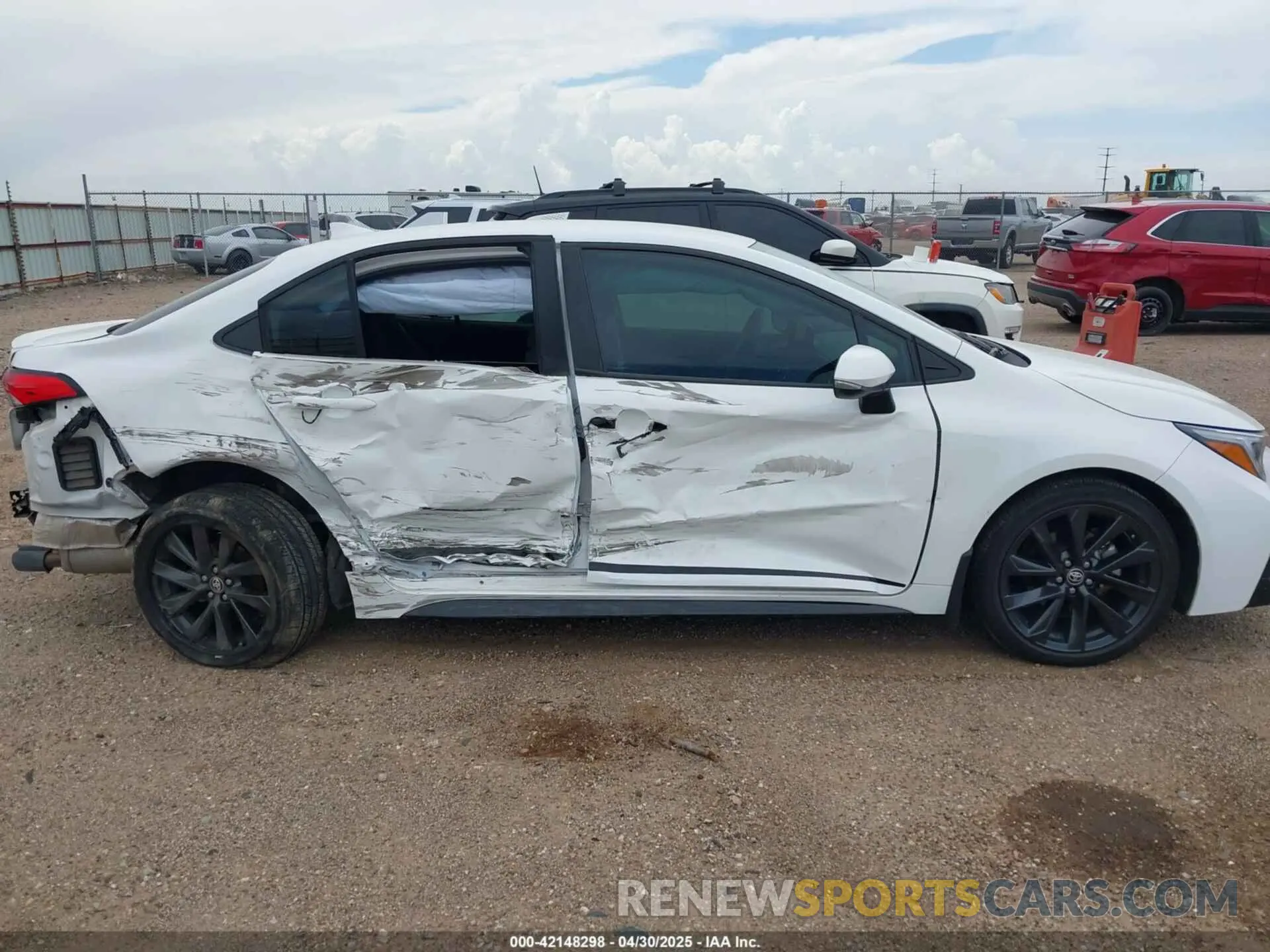 14 fotografías del automóvil dañado 5YFS4MCE6PP157897 TOYOTA COROLLA 2023