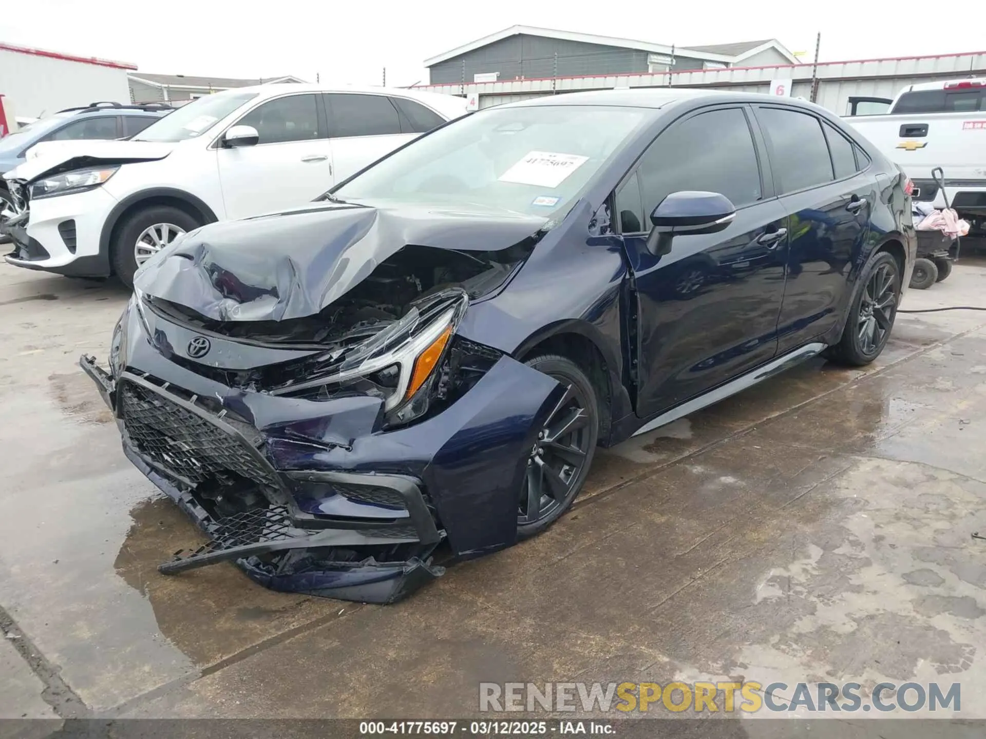 2 fotografías del automóvil dañado 5YFS4MCE8PP163586 TOYOTA COROLLA 2023