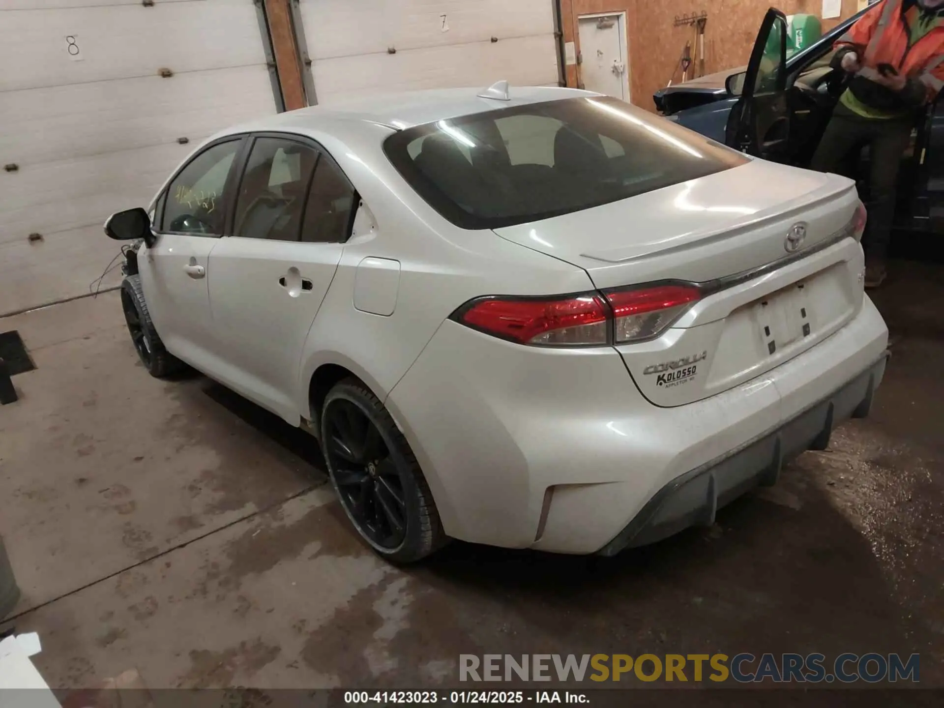 3 fotografías del automóvil dañado 5YFS4MCE9PP158980 TOYOTA COROLLA 2023