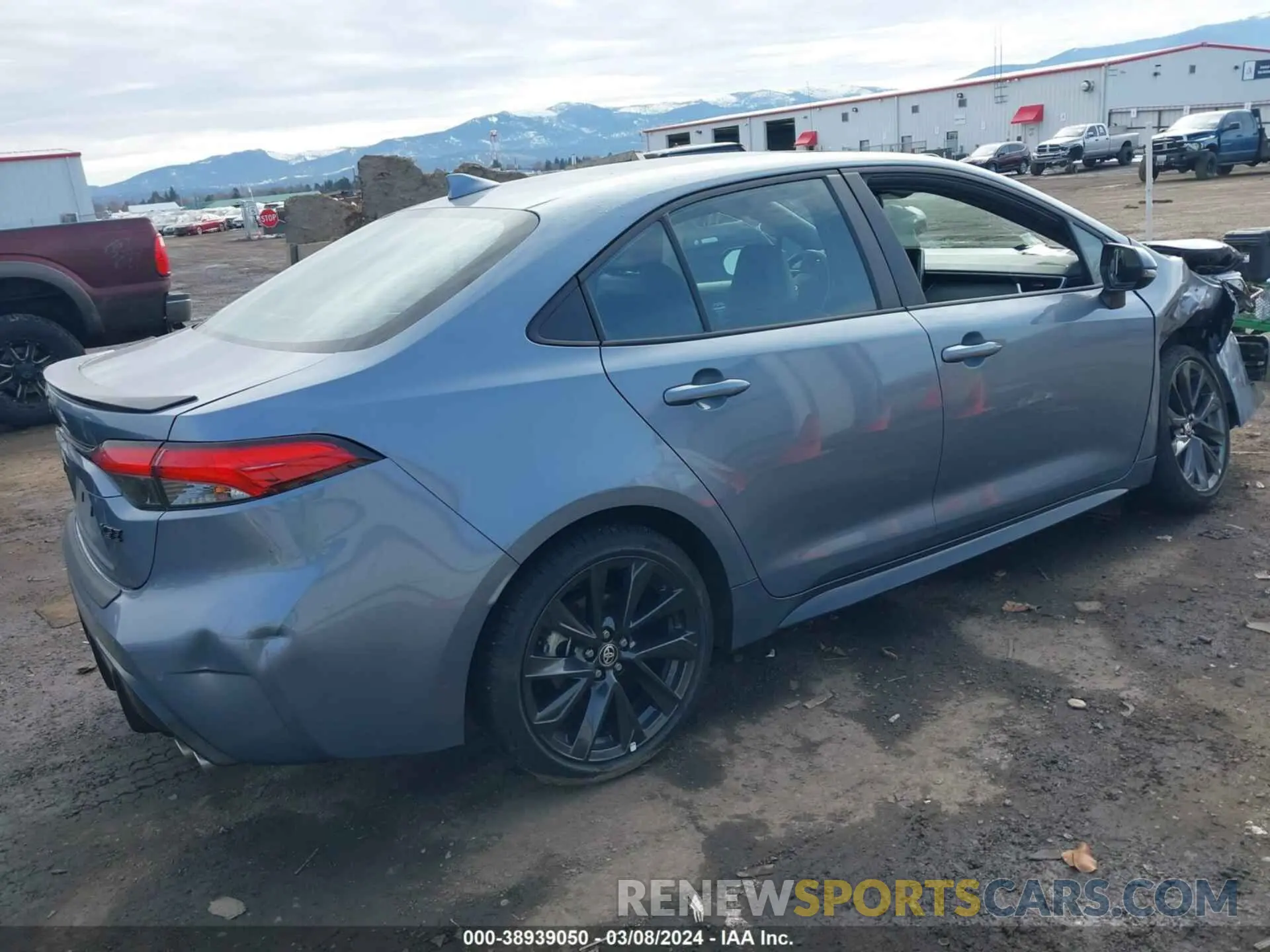 4 fotografías del automóvil dañado 5YFT4MCE3PP151348 TOYOTA COROLLA 2023