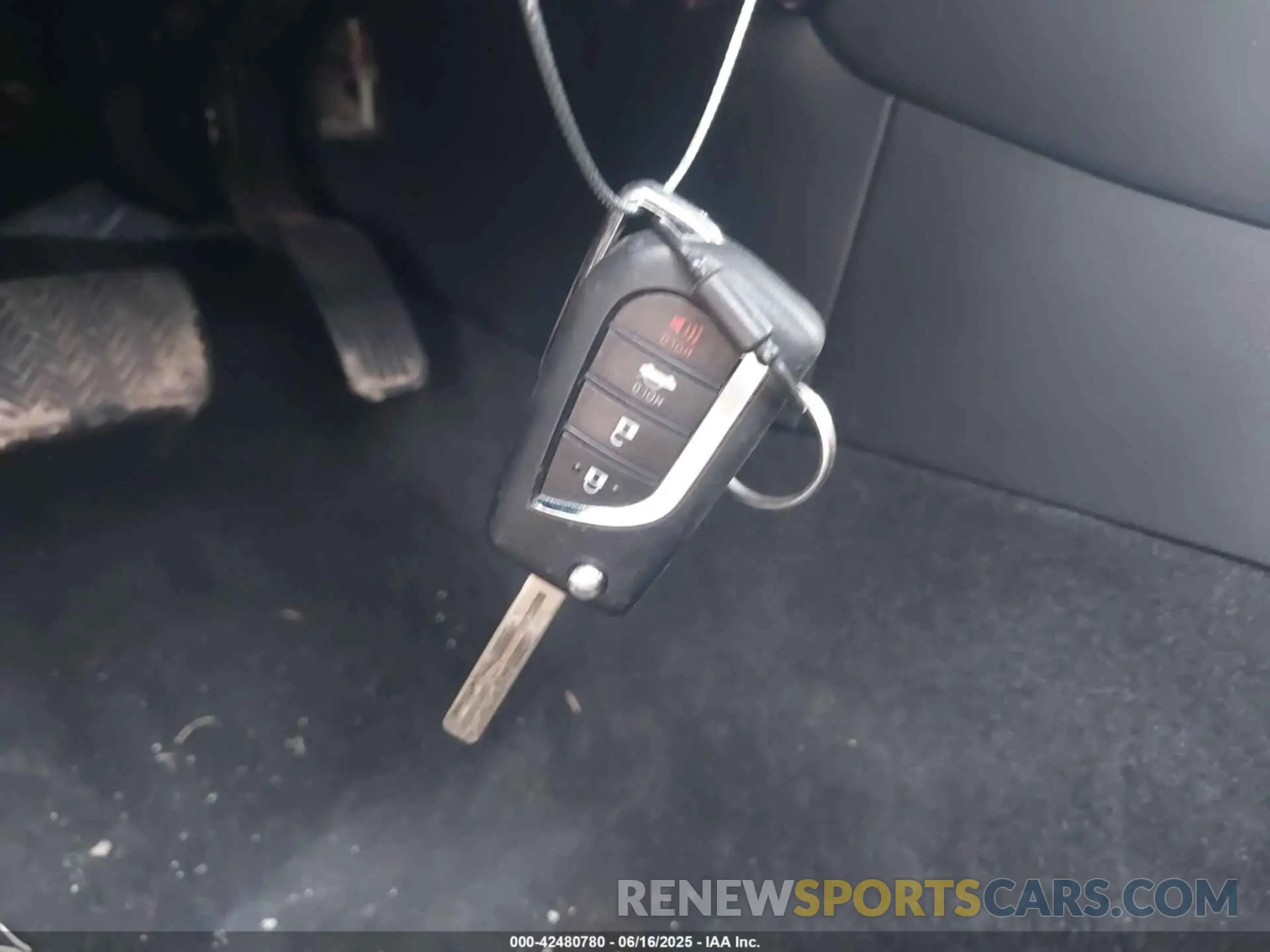 11 fotografías del automóvil dañado JTDB4MEE0P3009976 TOYOTA COROLLA 2023