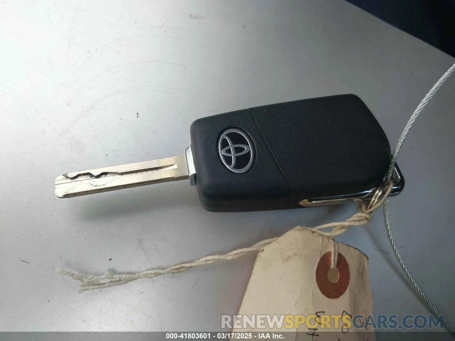11 fotografías del automóvil dañado JTDB4MEE0P3012666 TOYOTA COROLLA 2023