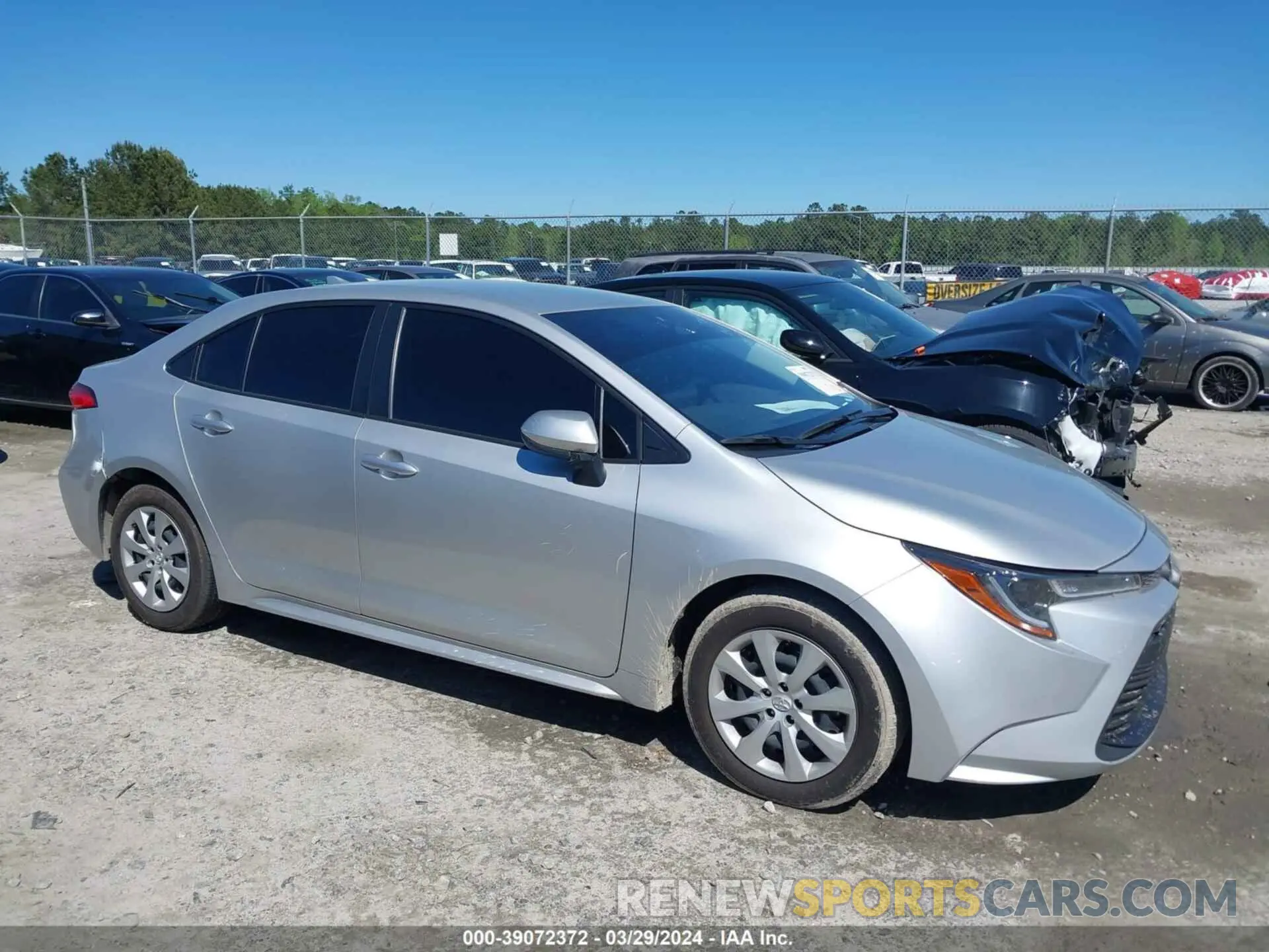 13 fotografías del automóvil dañado JTDB4MEE1PJ003857 TOYOTA COROLLA 2023