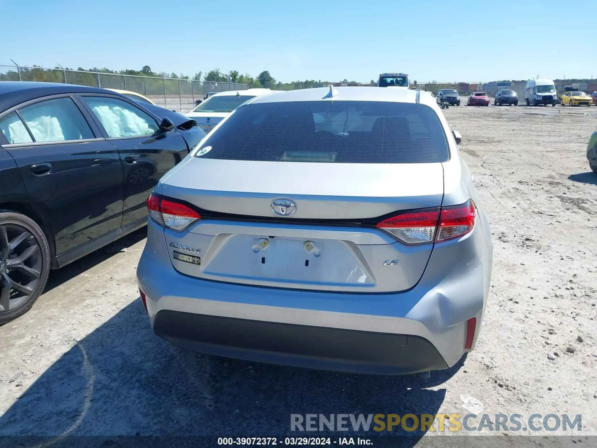 16 fotografías del automóvil dañado JTDB4MEE1PJ003857 TOYOTA COROLLA 2023